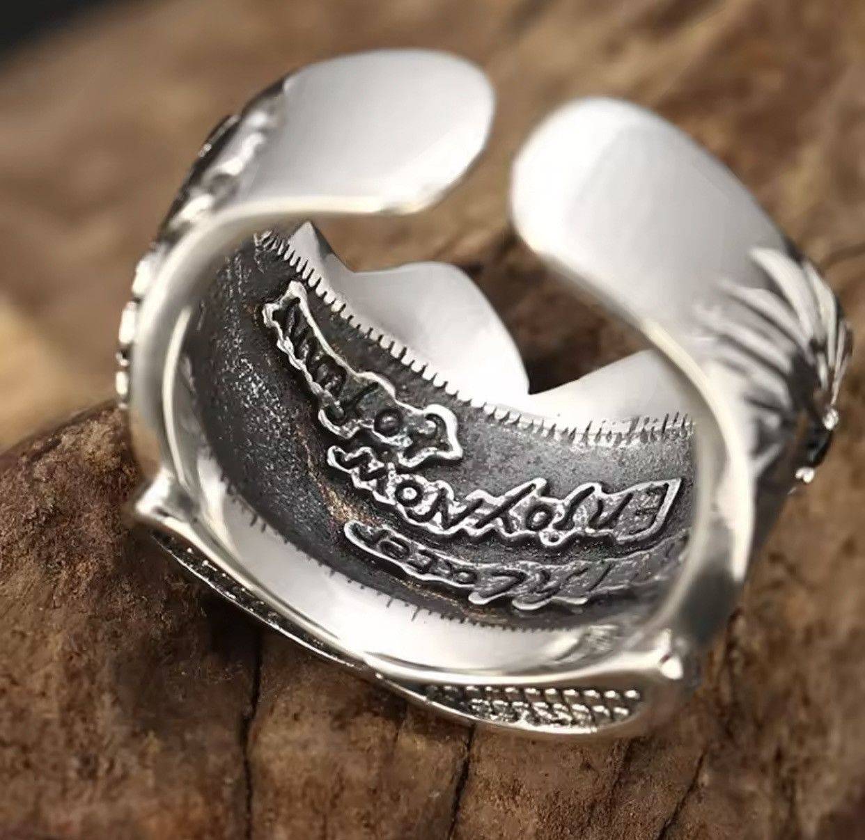 Jewelry Two Face Joker Ring Size ONE SIZE - 3 Thumbnail