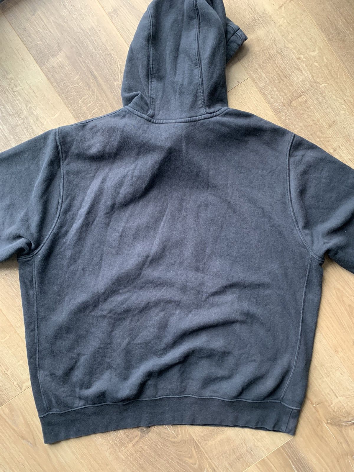 Nike Vintage Nike Big Swoosh Logo Hoodie Size US XL / EU 56 / 4 - 6 Thumbnail