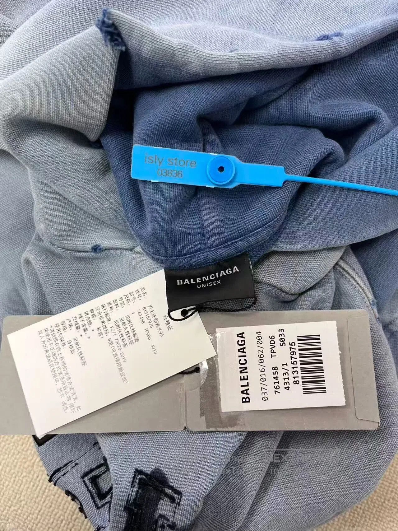 Balenciaga balenciaga gradient washed denim hoodie. Size US S / EU 44-46 / 1 - 5 Thumbnail