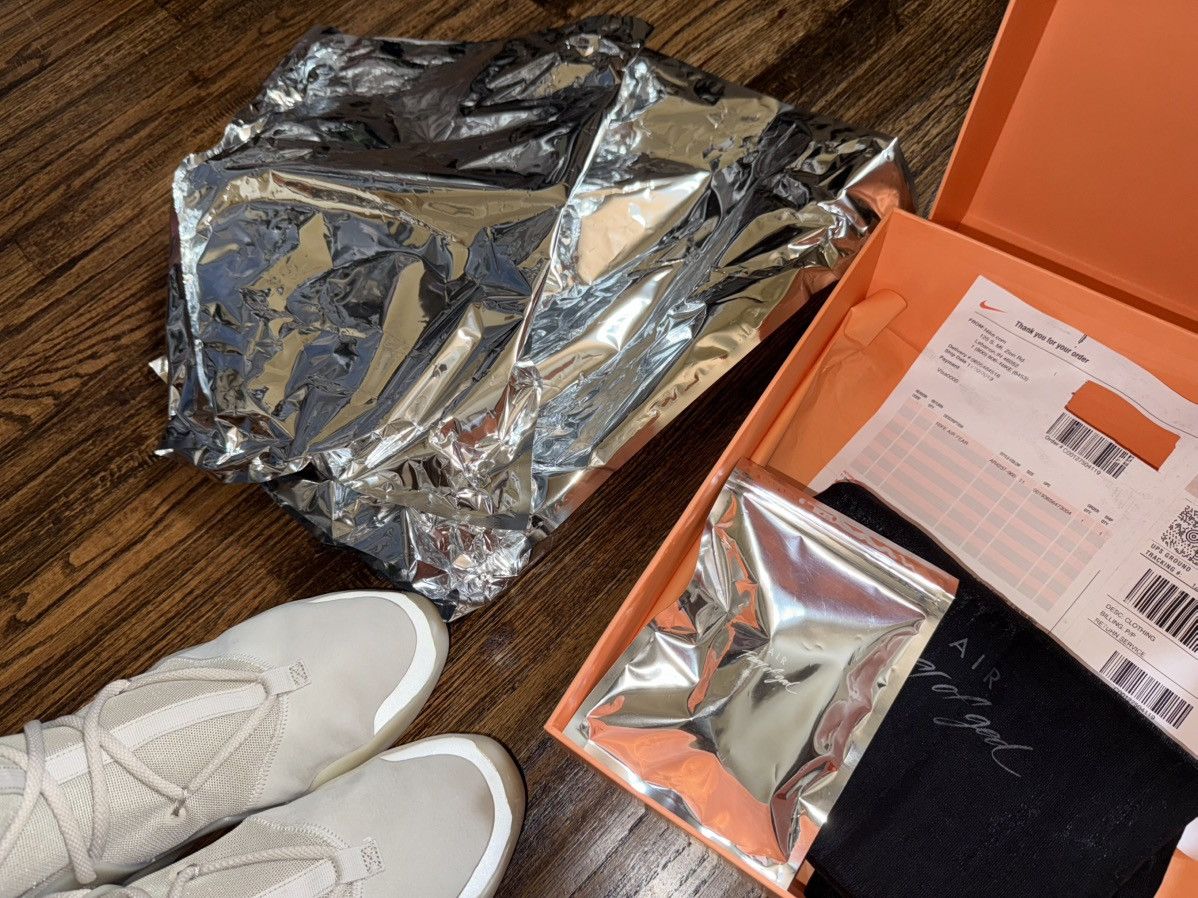 Fear of God × Nike Nike Air Fear Of God 1 Oatmeal AR4237-900 Sneaker SIZE 11 Size US 11 / EU 44 - 11 Thumbnail