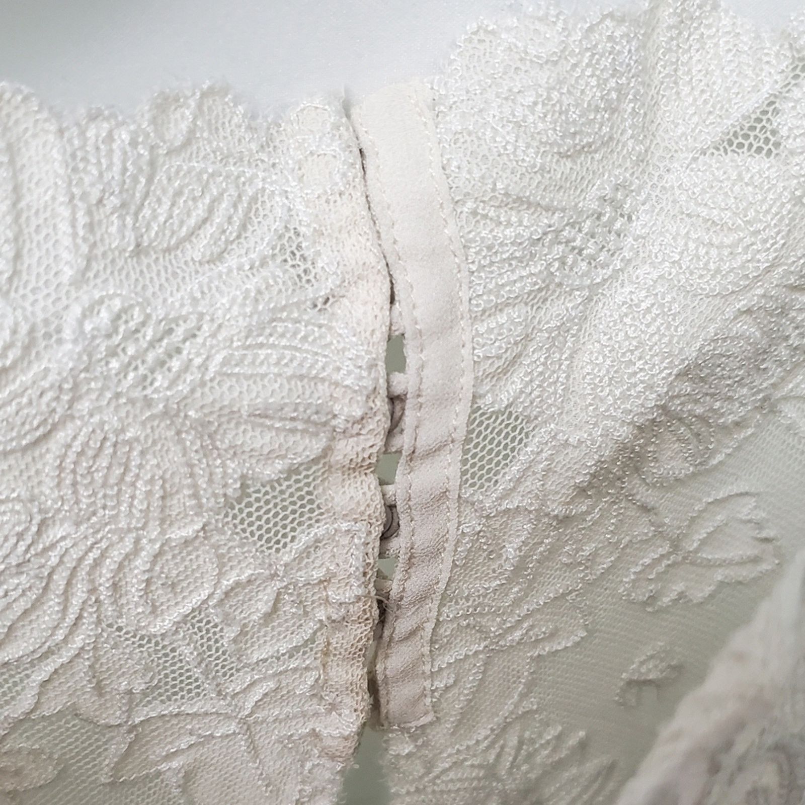 Other Catherine Deane Off-White Lace Top Navy Bottom Trixie Gown Size M / US 6-8 / IT 42-44 - 16 Thumbnail
