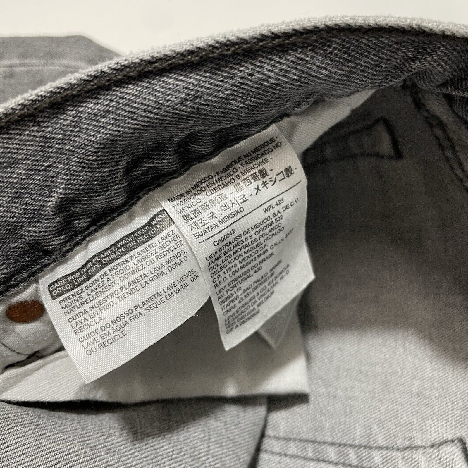 Levi's Levis 501 Jeans Men’s Straight Leg Button Fly 34x32 Charcoal Size US 34 / EU 50 - 10 Thumbnail