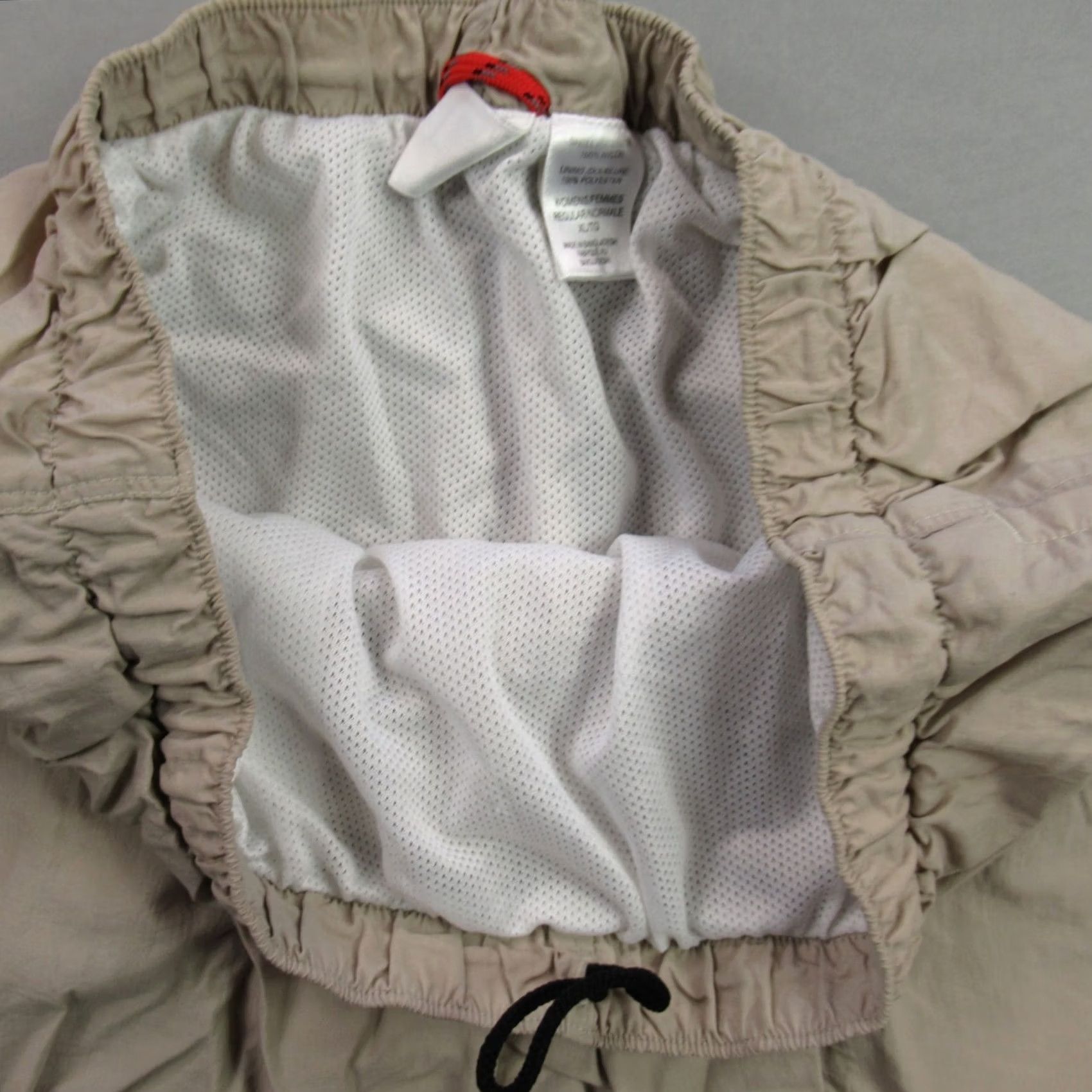 The North Face The North Face Shorts Womens XL Lightweight Outdoors Stretch Pockets Hiking Camp Beige Size 40" / US 18 - 7 Thumbnail