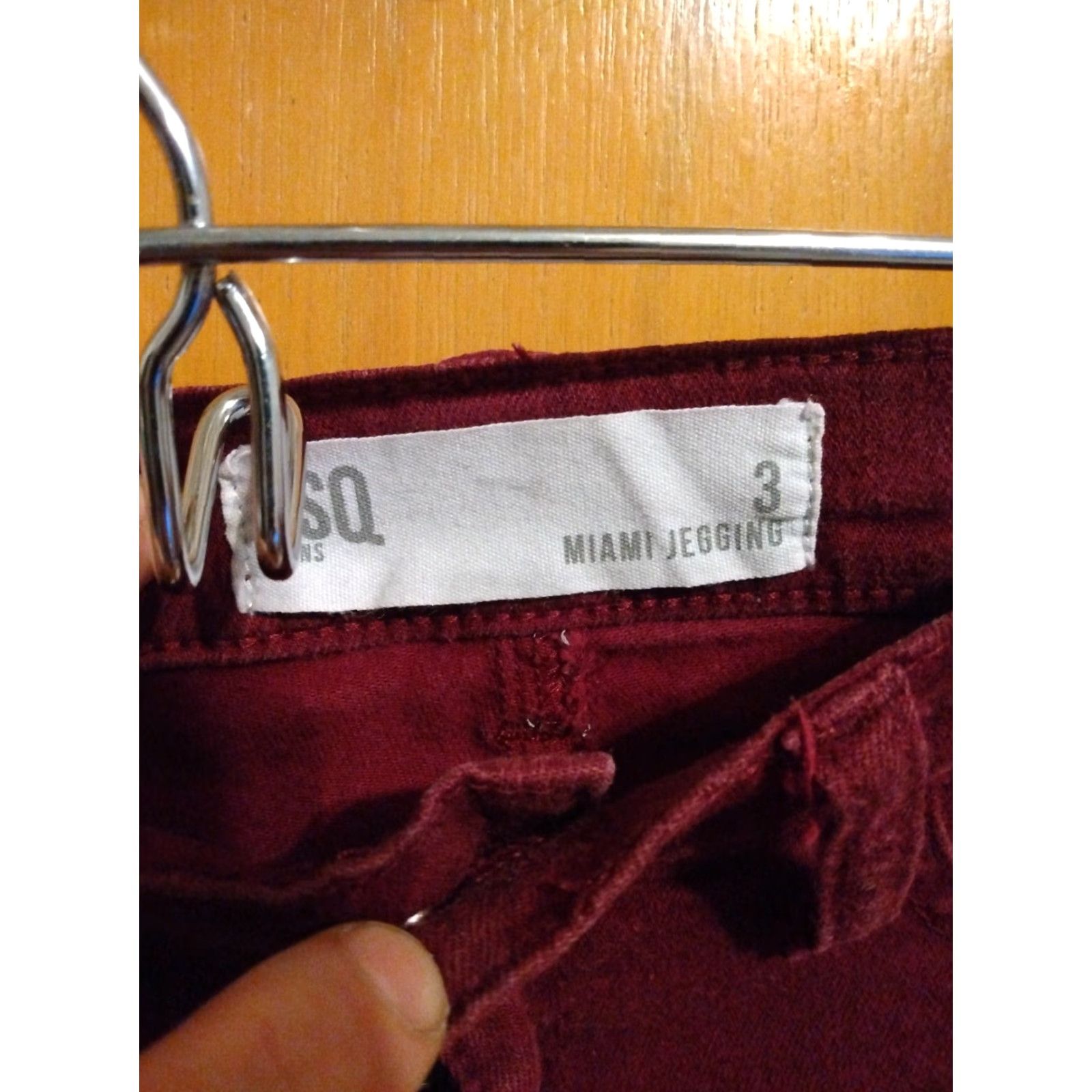 Rsq RSQ Miami Jeggings Size 3 Burgundy Cotton/Spandex Stretchy Jeans Women 28" X 27" Red Jegging 27" Inseam Size 27" / US 4 / IT 40 - 5 Thumbnail