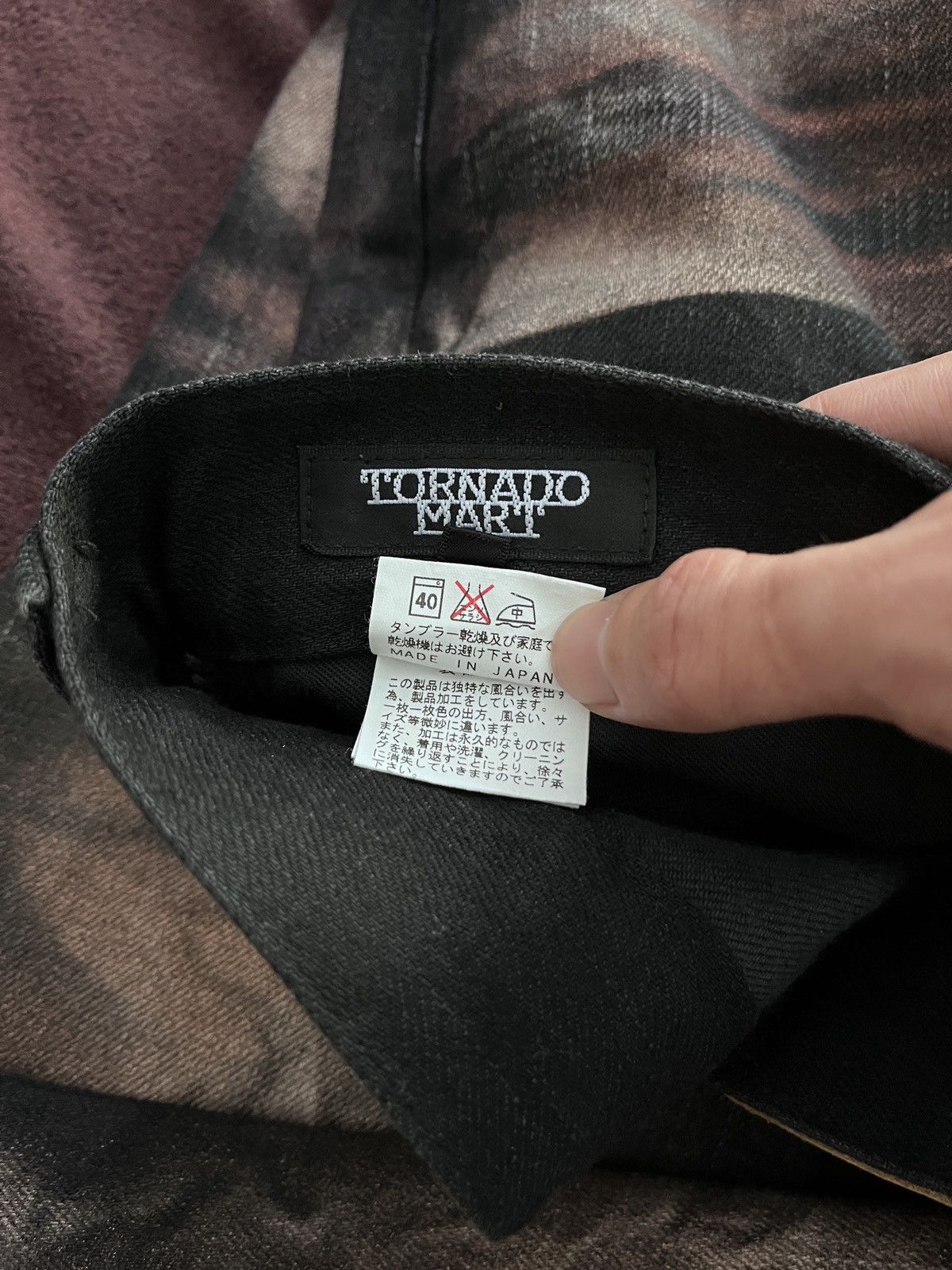 Tornado Mart TORNADO MART ACID SPRAY FLARE JEANS Size US 30 / EU 46 - 8 Thumbnail
