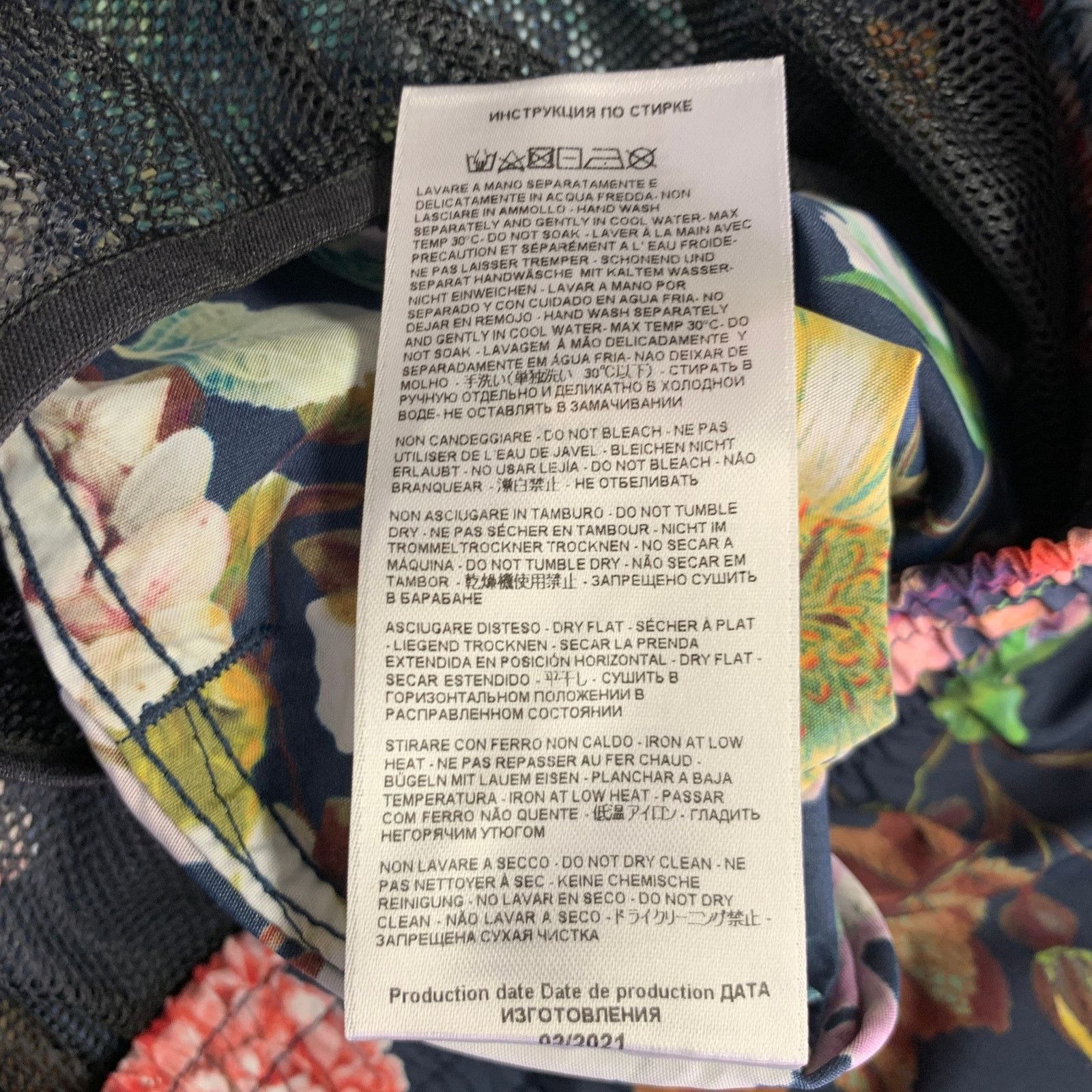 Etro ETRO Size L Multi Color Floral Polyamide Swim Trunks Size US 35 - 5 Thumbnail