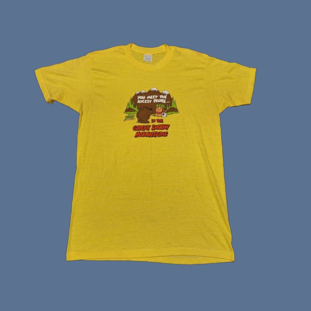 Vintage VINTAGE Ziggy Wilson Cartoon Great Smoky Mountains Nature Hiking Shirt Mens L/XL Yellow 70s 80s Size US L / EU 52-54 / 3 - 1 Thumbnail