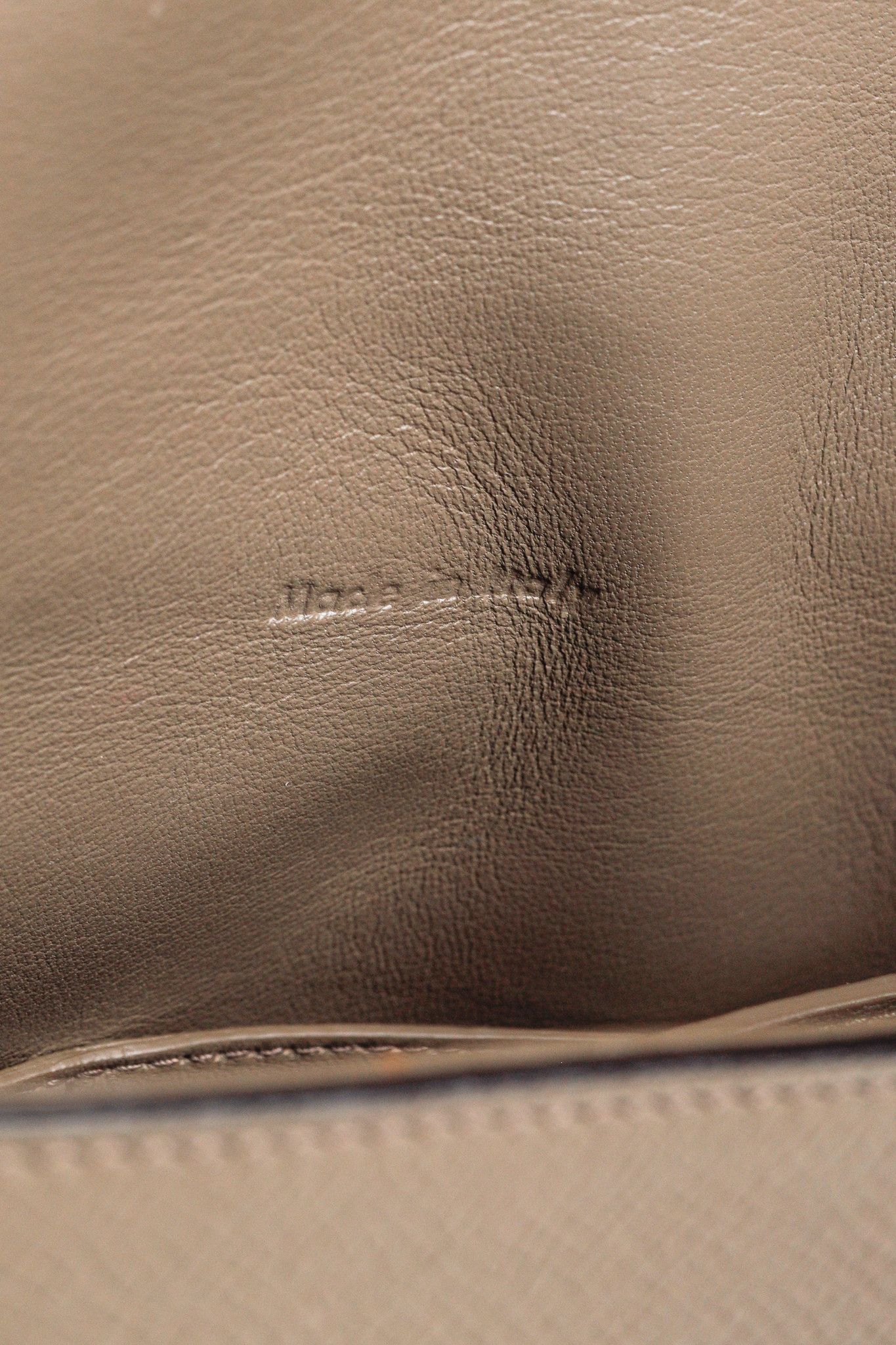 Celine Celine Medium Trotteur Taupe Grained Calfskin Crossbody Size ONE SIZE - 12 Thumbnail