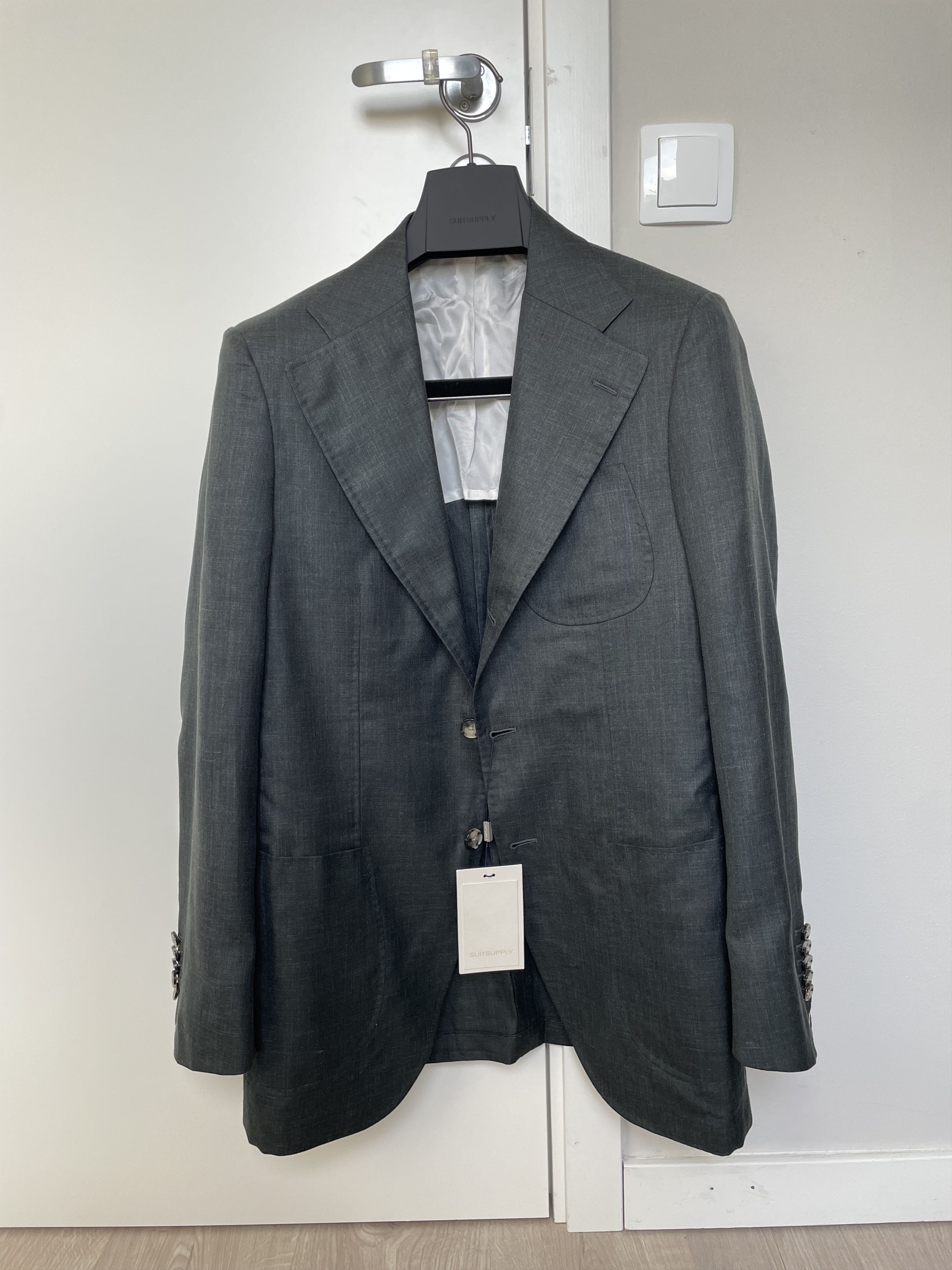 Suitsupply [NO US TAX] NWT Suitsupply Piacenza jacket, 38R\EU48 Size 38R - 1 Thumbnail
