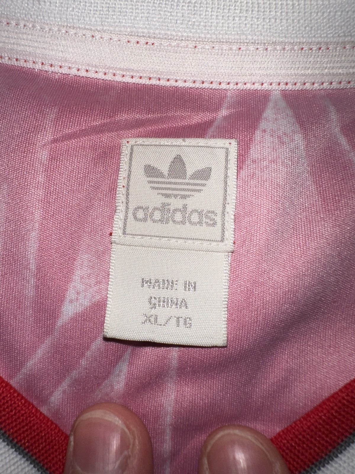 Adidas Vintage adidas liverpool Gerrard jersey size XL Size US XL / EU 56 / 4 - 5 Thumbnail