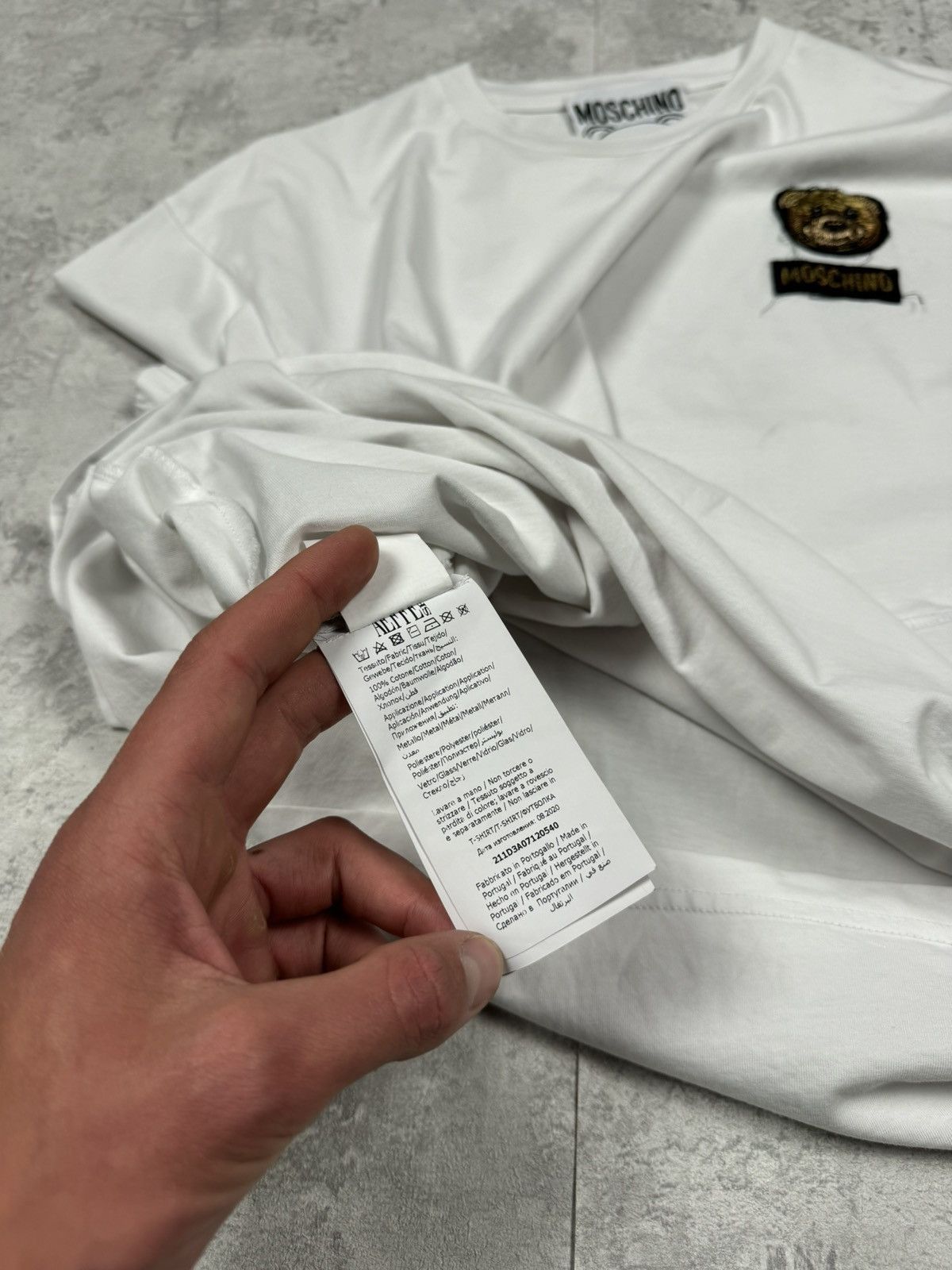 Moschino Moschino White T-Shirt Size XS-S Size US XS / EU 42 / 0 - 10 Thumbnail