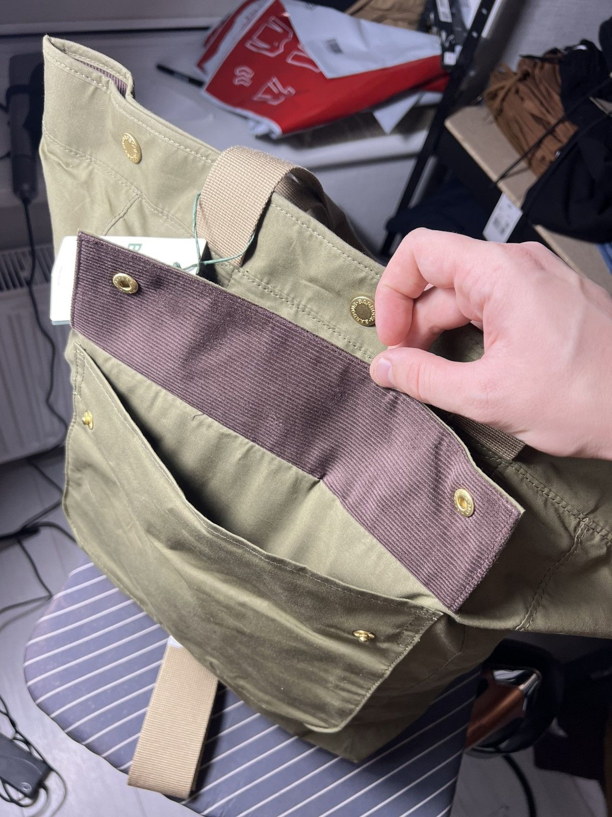 Barbour NWT Barbour Transport 3‑Way Tote/Backpack Bag – Olive Green Size ONE SIZE - 14 Thumbnail