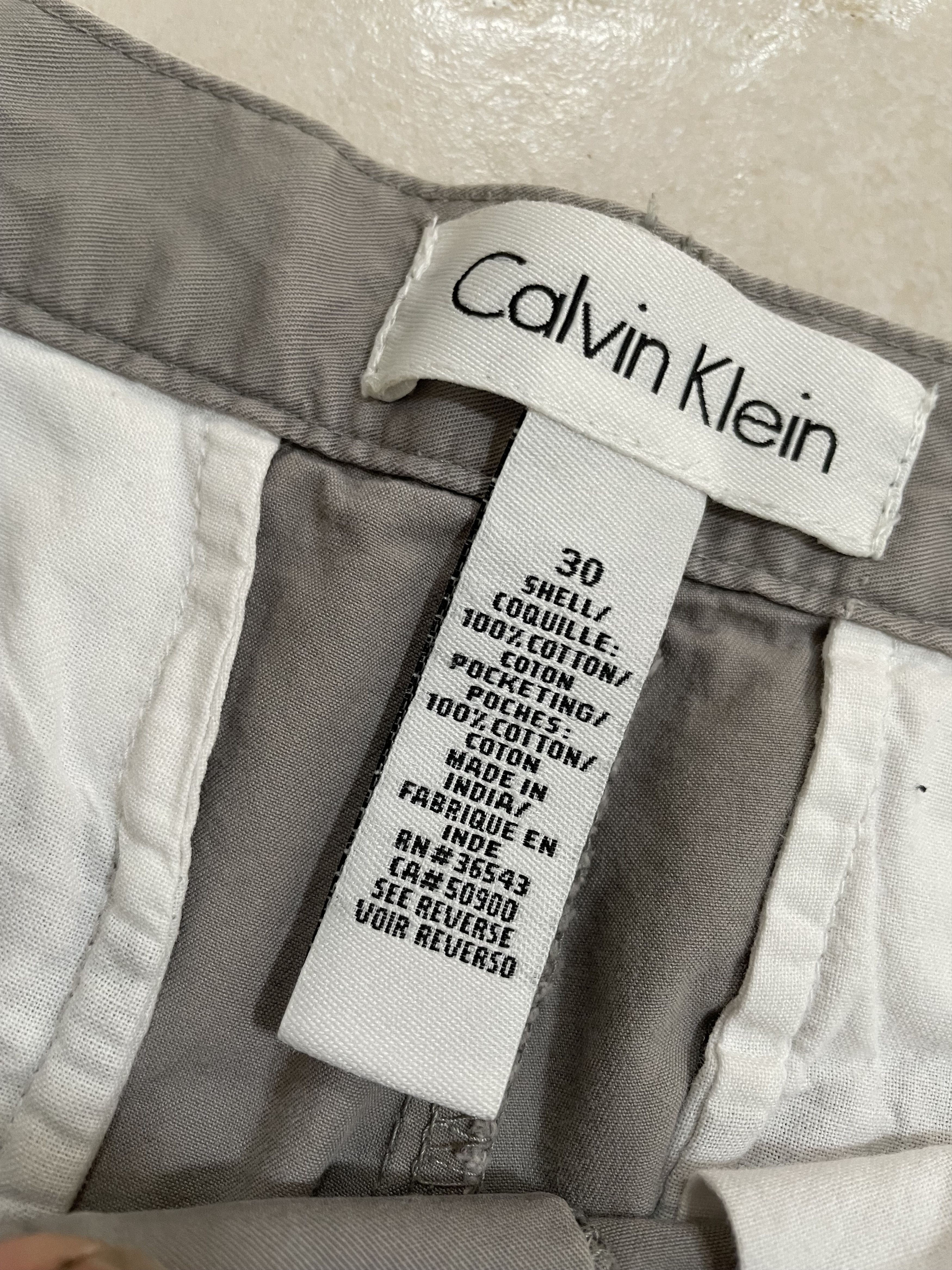 Calvin Klein Calvin Klein gray shorts size 30 Size US 30 / EU 46 - 2 Thumbnail