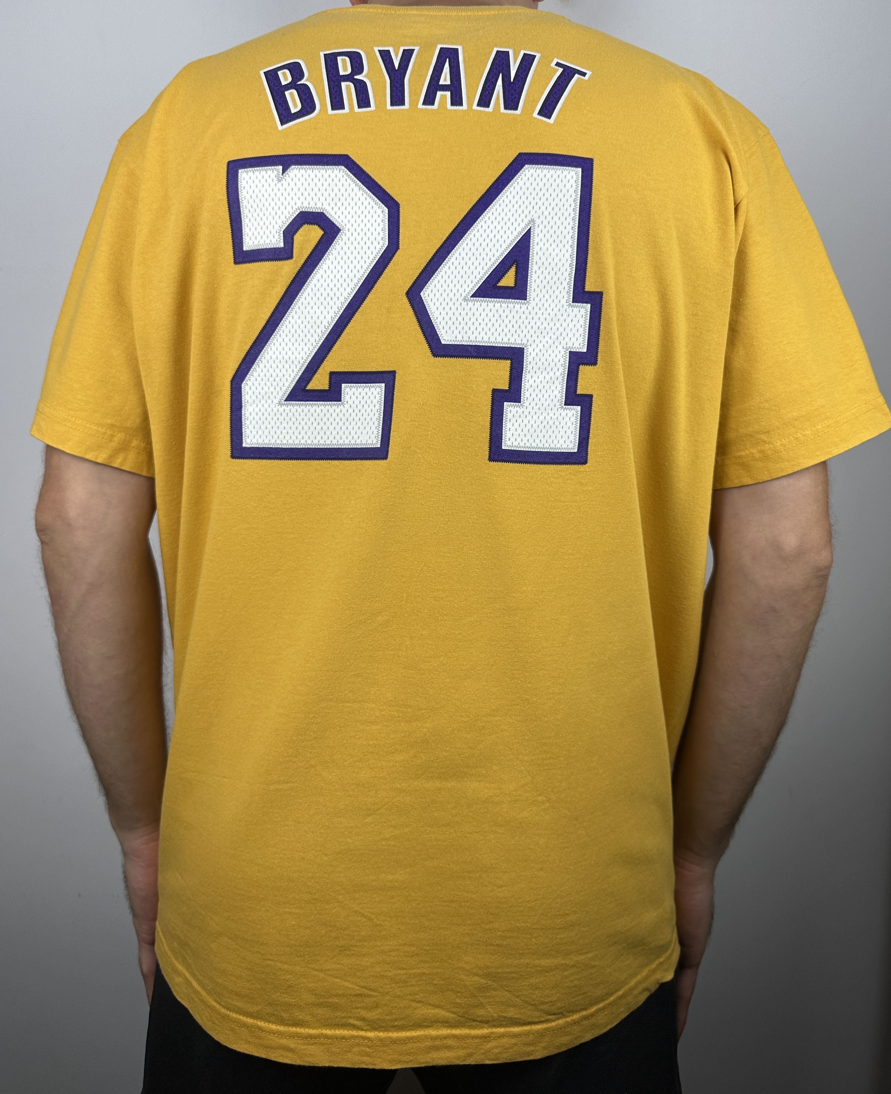 Adidas #24 Kobe Bryant Lakers Adidas NBA TShirt Tee Jersey Swingman Size US L / EU 52-54 / 3 - 4 Thumbnail