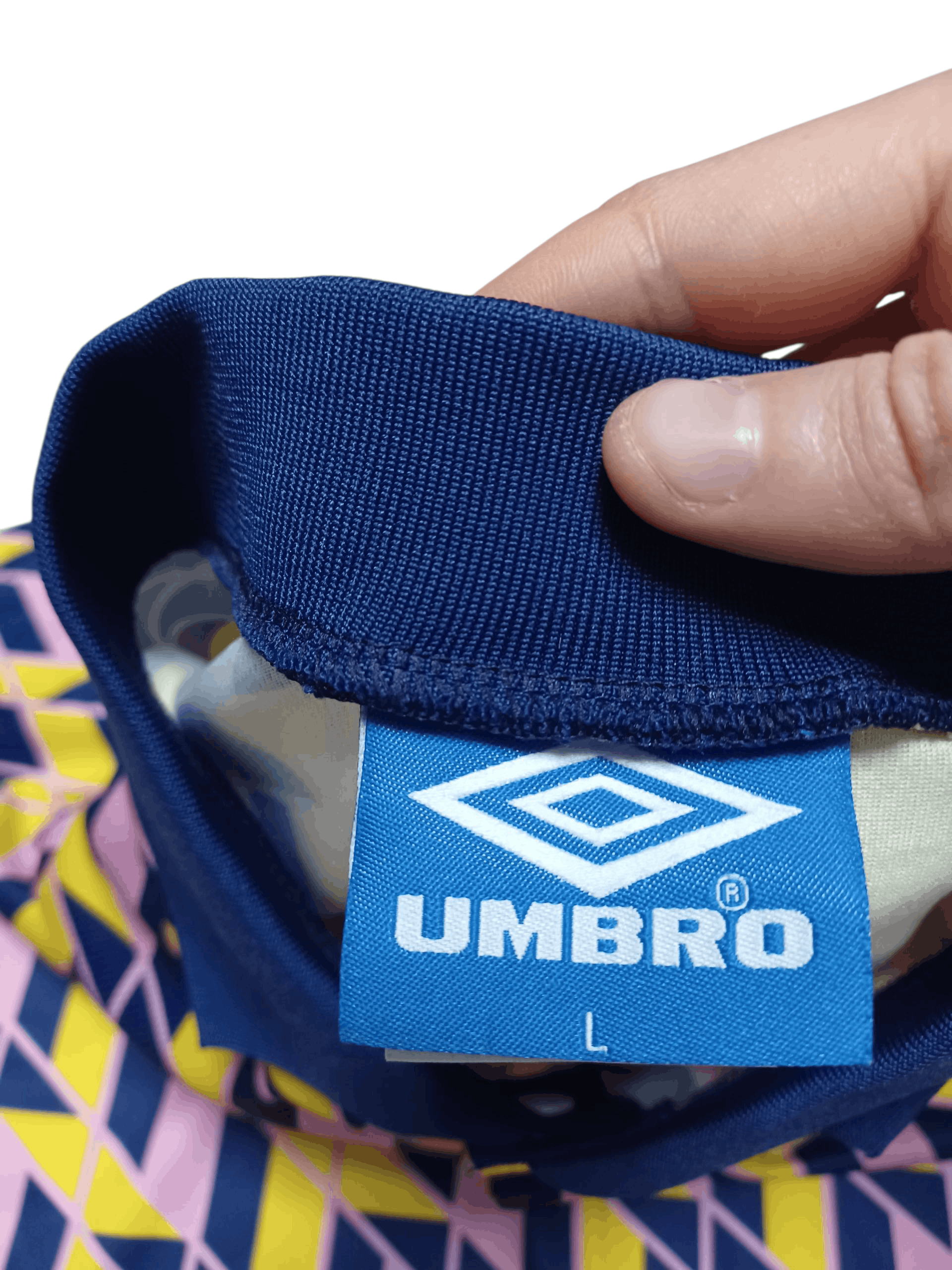 Umbro SCOTLAND UMBRO VINTAGE SOCCER JERSEY RARE Size US L / EU 52-54 / 3 - 4 Thumbnail