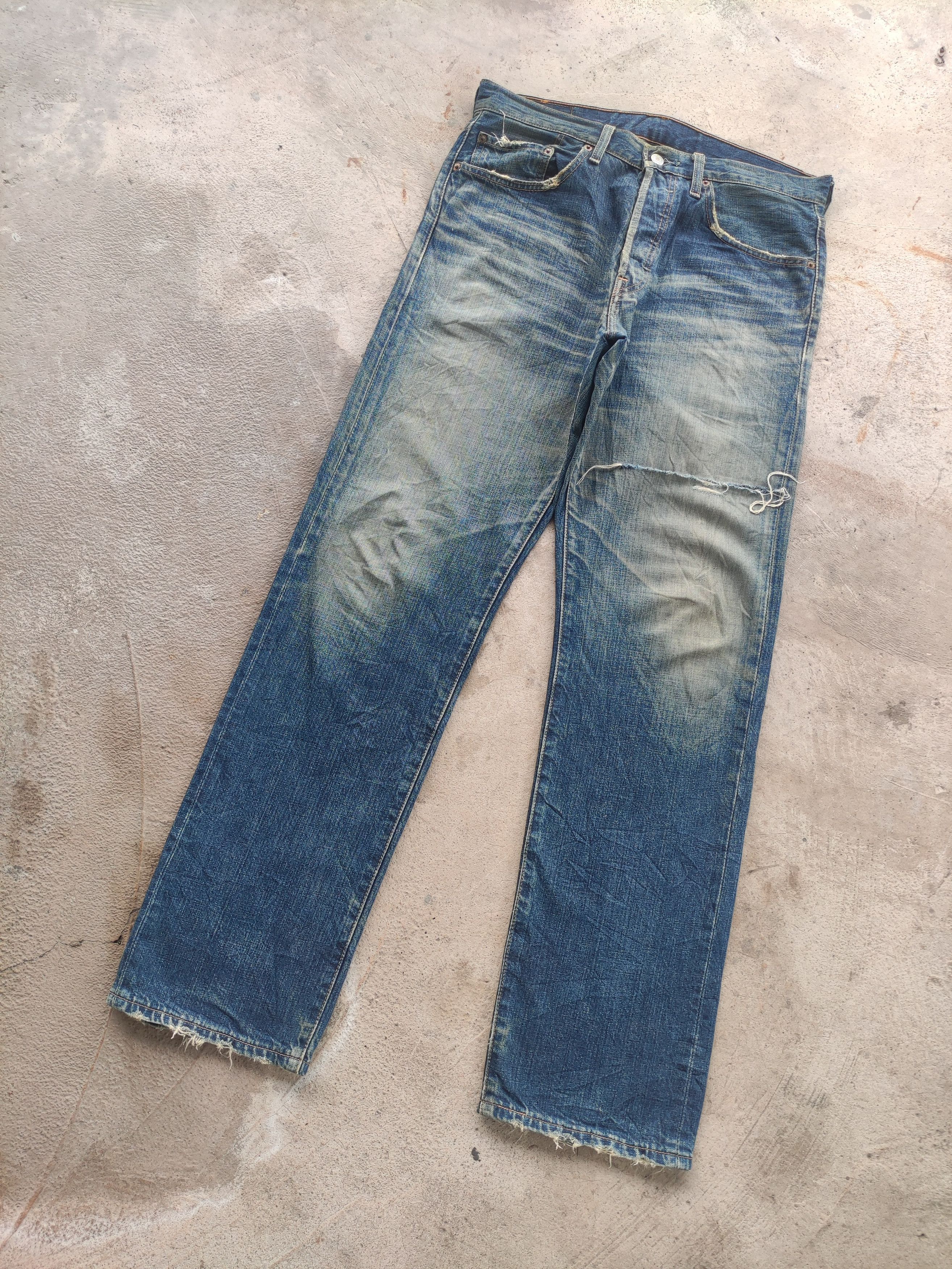 Levi's Vintage Levis 501 Jean Distressed Faded Denim Size US 34 / EU 50 - 2 Thumbnail