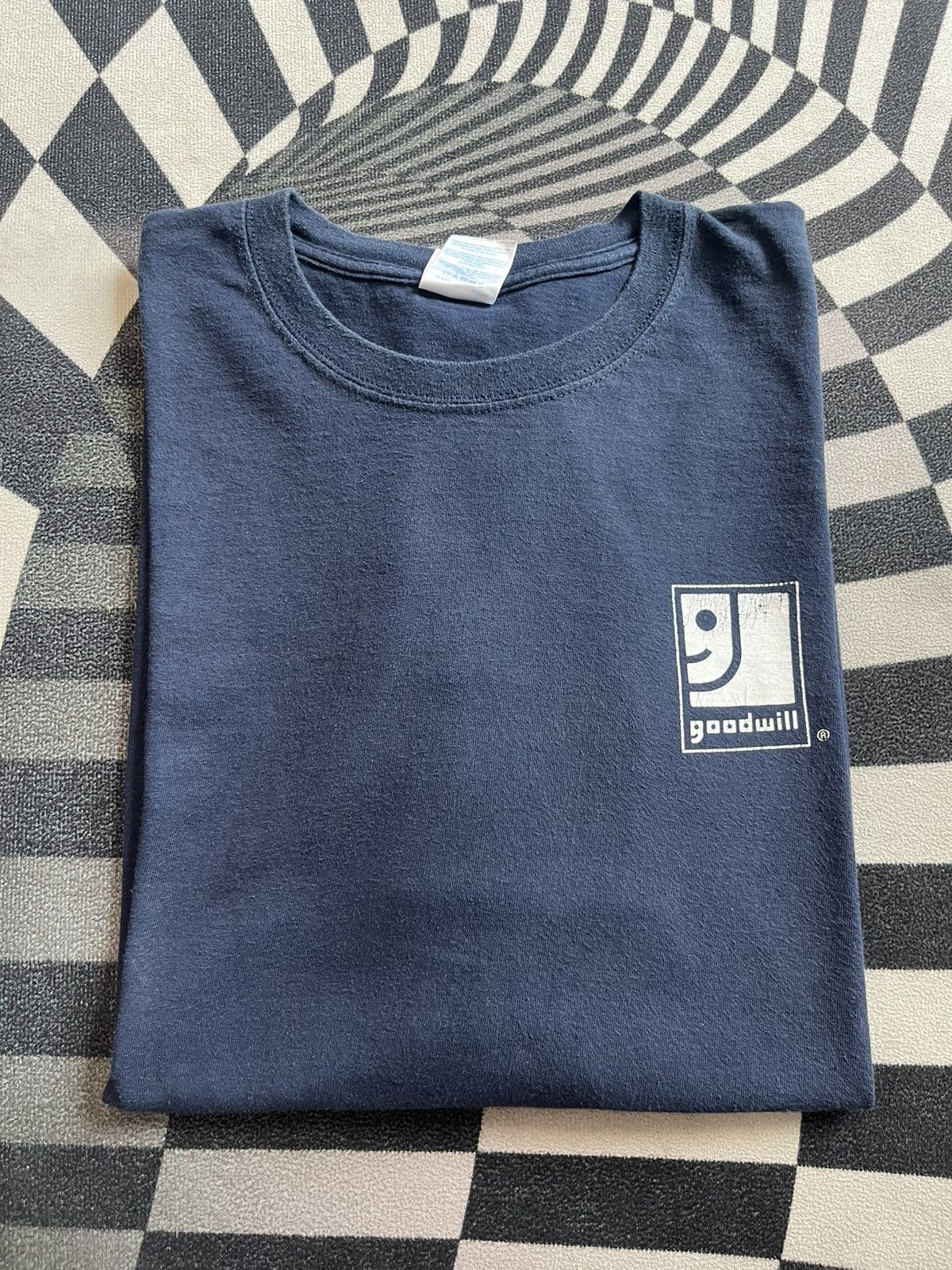 Vintage Vintage GOODWILL Company Logos 2010‘s Tshirt Size US XXL / EU 58 / 5 - 1 Thumbnail