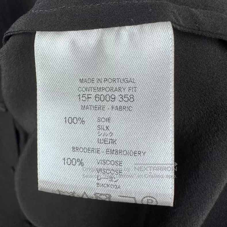 Givenchy Givenchy Black Silk Long-Sleeve Shirt with 'Love' Embroide Size XS / US 0-2 / IT 36-38 - 4 Thumbnail