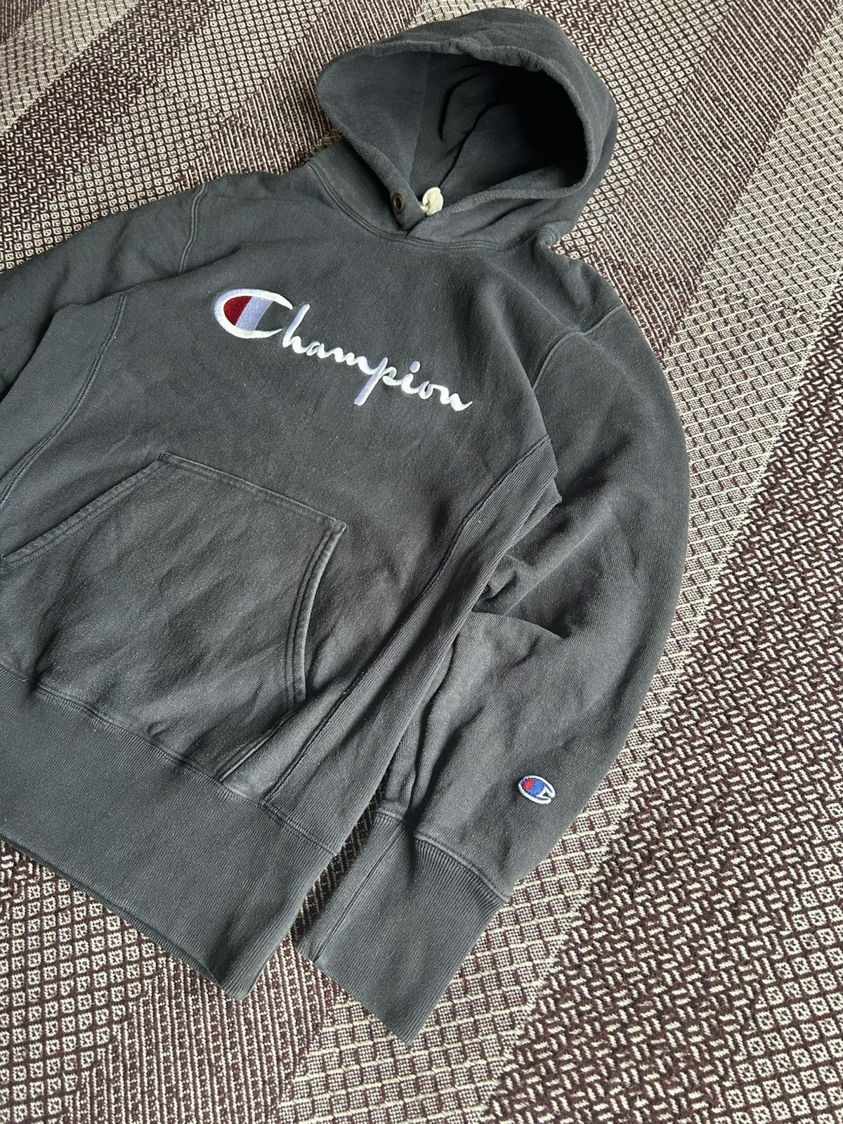 Vintage Vintage Champion Big Logo Streetwear Heavy Hoodie Size M Size M / US 6-8 / IT 42-44 - 5 Thumbnail
