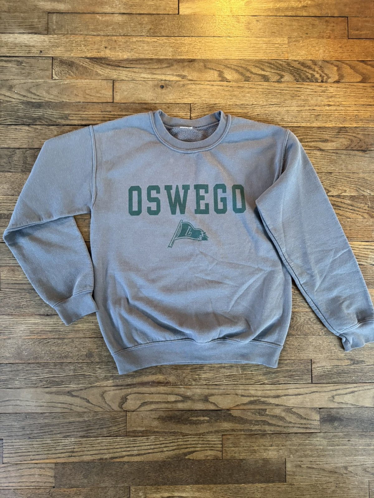Vintage Vintage College Sweatshirt Oswego Size US S / EU 44-46 / 1 - 1 Thumbnail