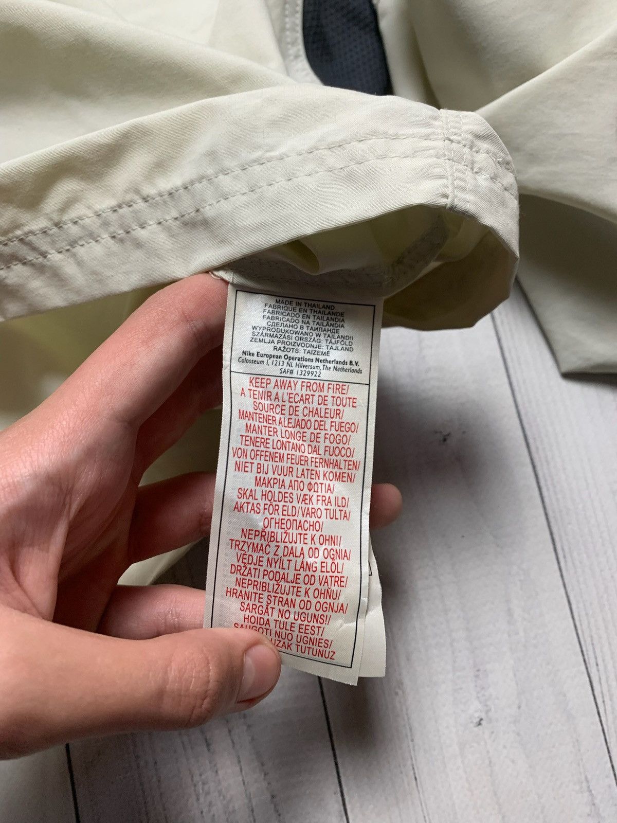 Vintage Vintage Nike ACG jacket size M Size US M / EU 48-50 / 2 - 5 Thumbnail