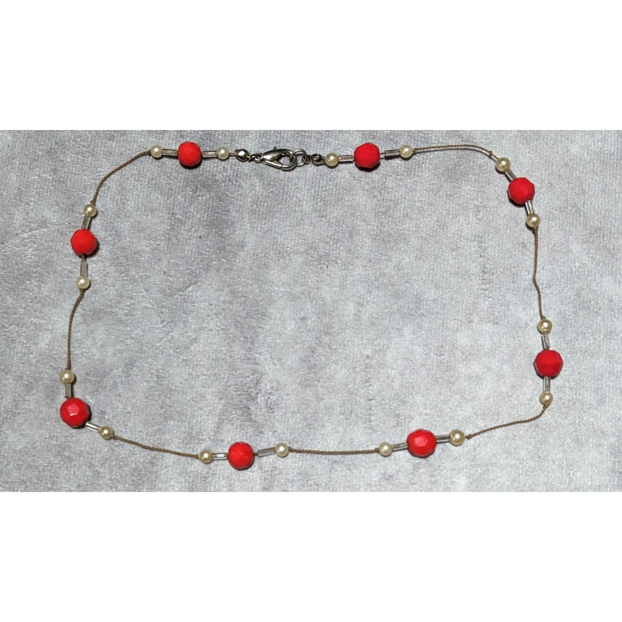Other Minimalist Red And White Glass Pearl Beaded Necklace Size ONE SIZE - 8 Thumbnail