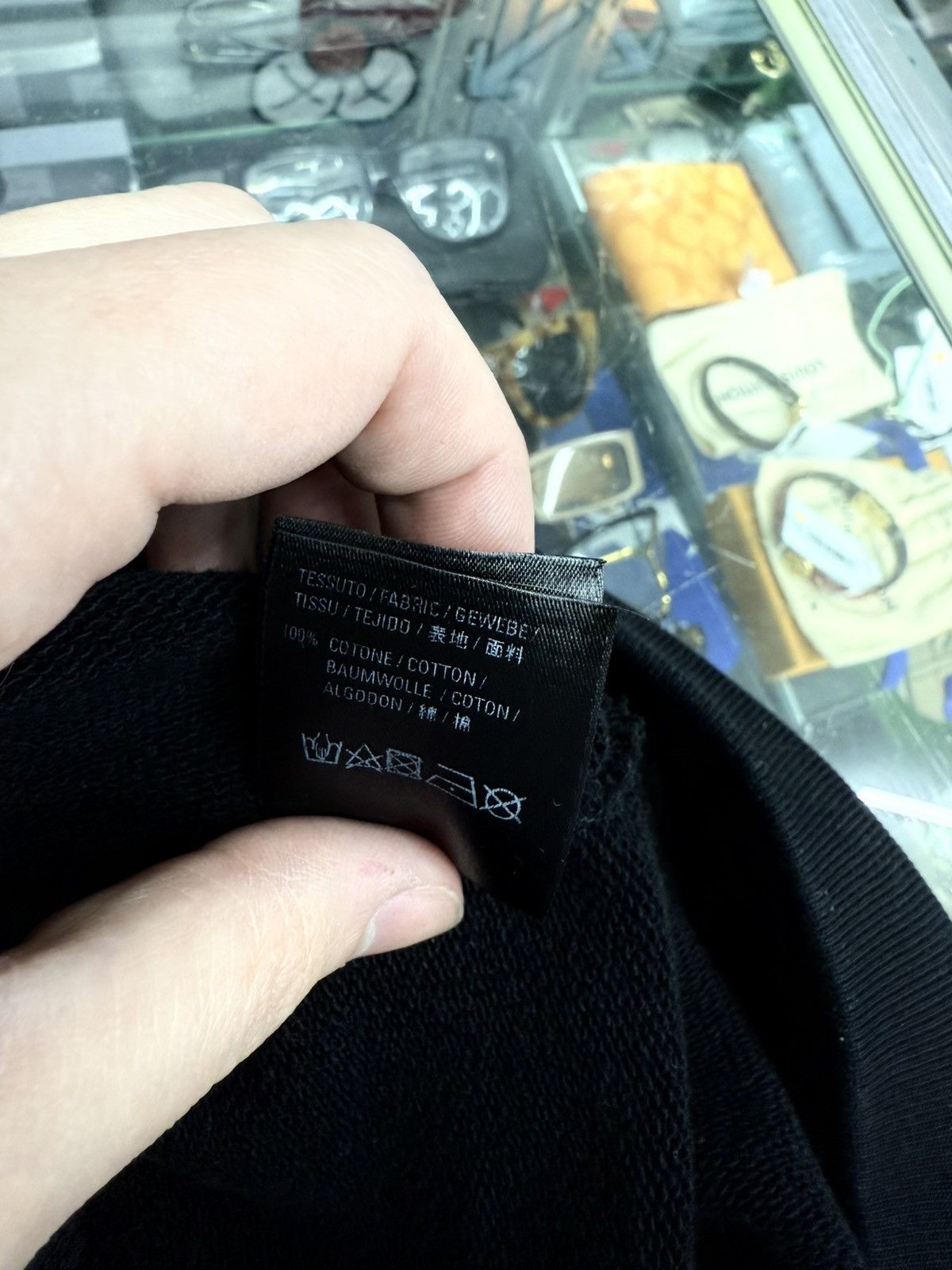 Balenciaga Men’s Balenciaga Black Copyright Hoodie size Large Size US L / EU 52-54 / 3 - 13 Thumbnail