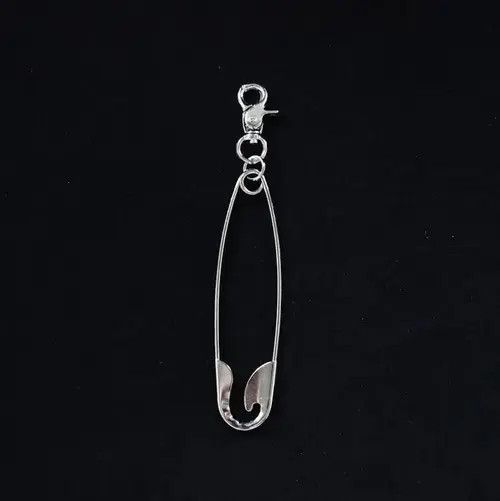Other Punk Big Safety Pin Metal Pendant Keychain Size ONE SIZE - 2 Thumbnail