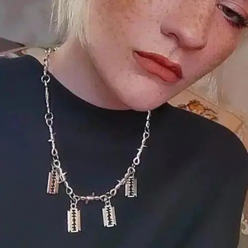 Other Chunky Razor Blade Barbed Thorns Spiked Wire Necklace Size ONE SIZE - 3 Thumbnail