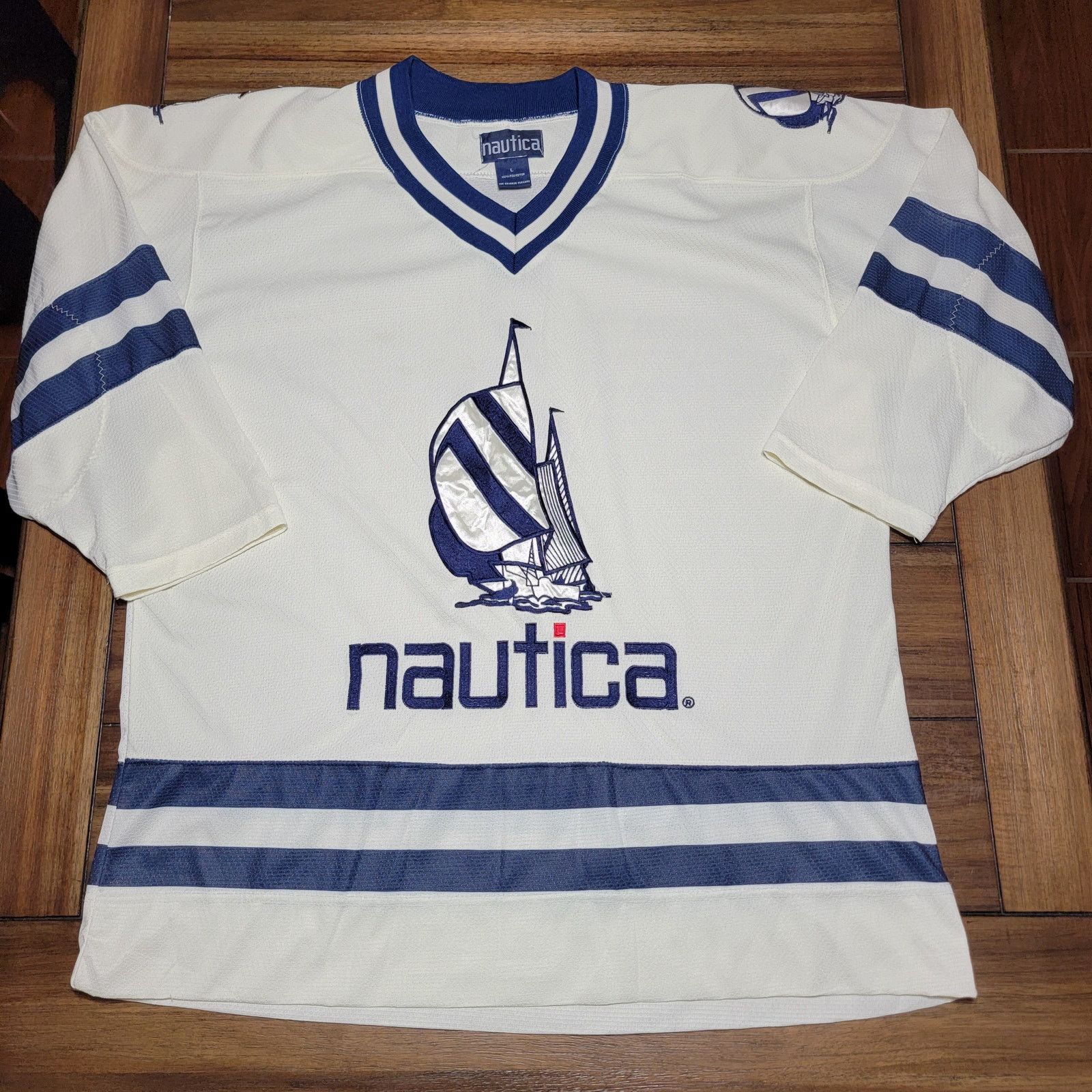 Nautica Nautica LS Cream & Navy Sailboat Jersey - Size Large Size US L / EU 52-54 / 3 - 1 Thumbnail
