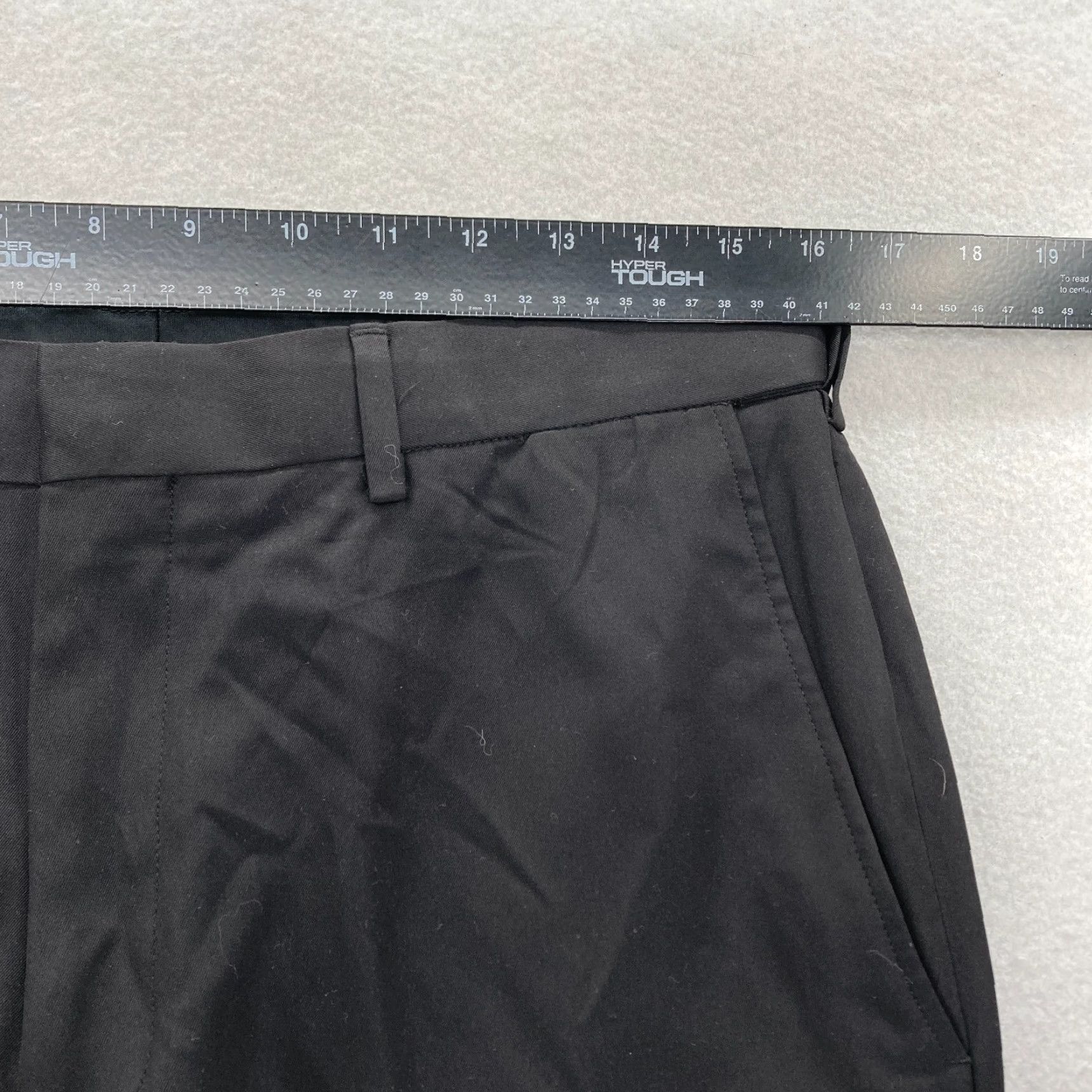 Haggar Haggar Mens Dress Pants 32x30 Black Flat Front NWT Mynx Gabardine Smart Fiber Satin/Polyester Relaxed Classic Rise 30In Inseam Mens Size US 32 / EU 48 - 5 Thumbnail
