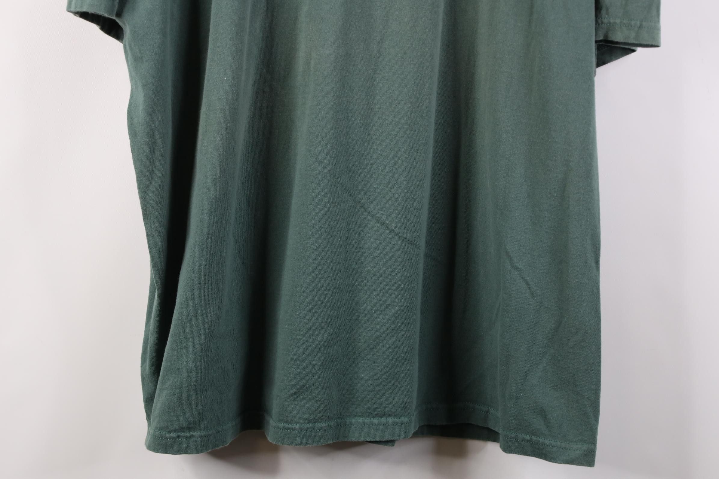 Nike Vintage 90s Nike Mini Swoosh Monochrome T-Shirt Green USA Size US XXL / EU 58 / 5 - 3 Thumbnail