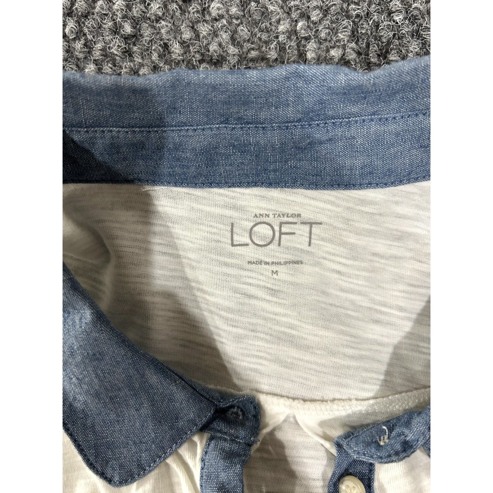 Loft LOFT Ann Taylor Shirt Womens Medium White Chambray Trim Button Front Long Sleeve Mens? Size M / US 6-8 / IT 42-44 - 5 Thumbnail