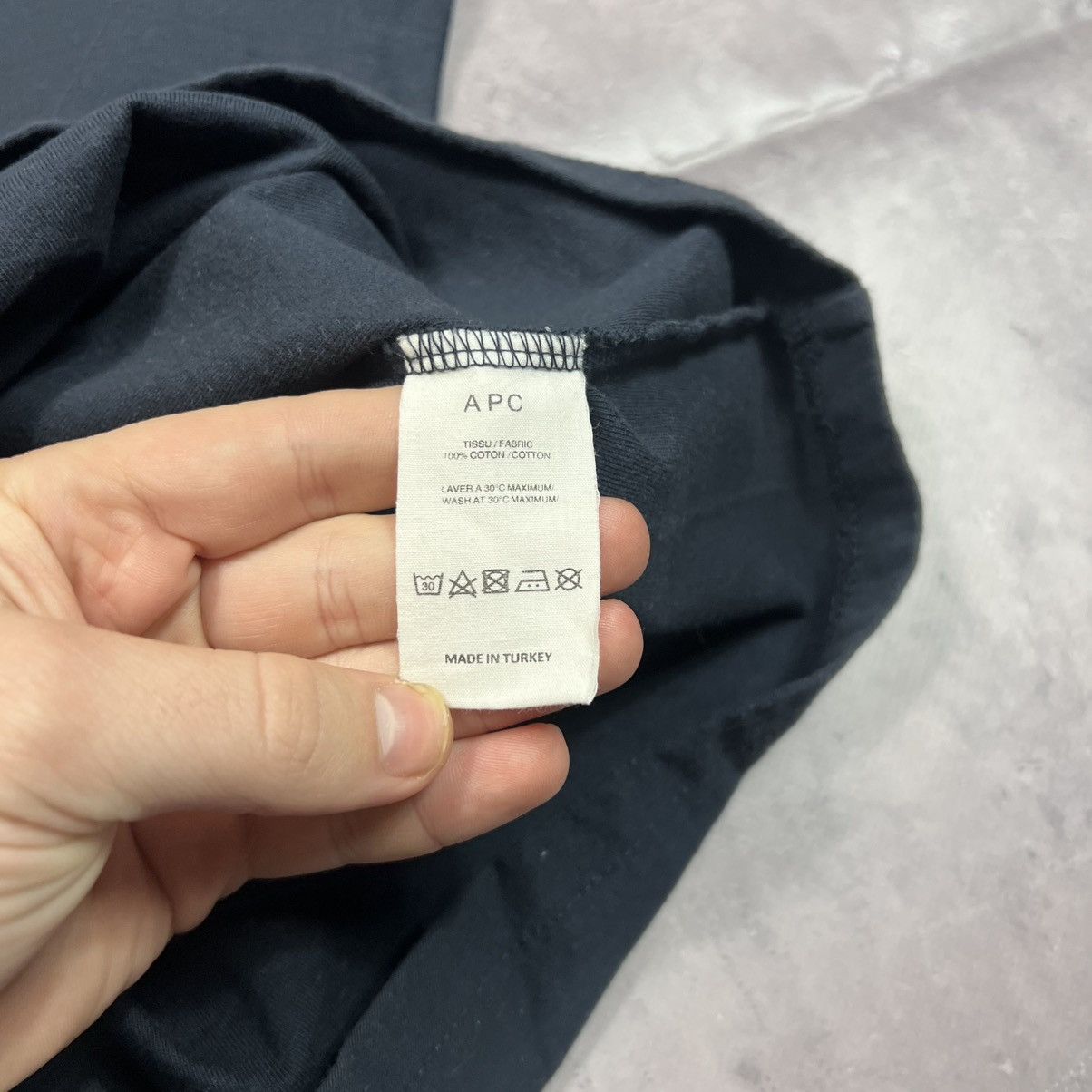 A.P.C. Rare! A.P.C Yukata Dark Navy Embroider Logo Tee Y2K Size US S / EU 44-46 / 1 - 8 Thumbnail