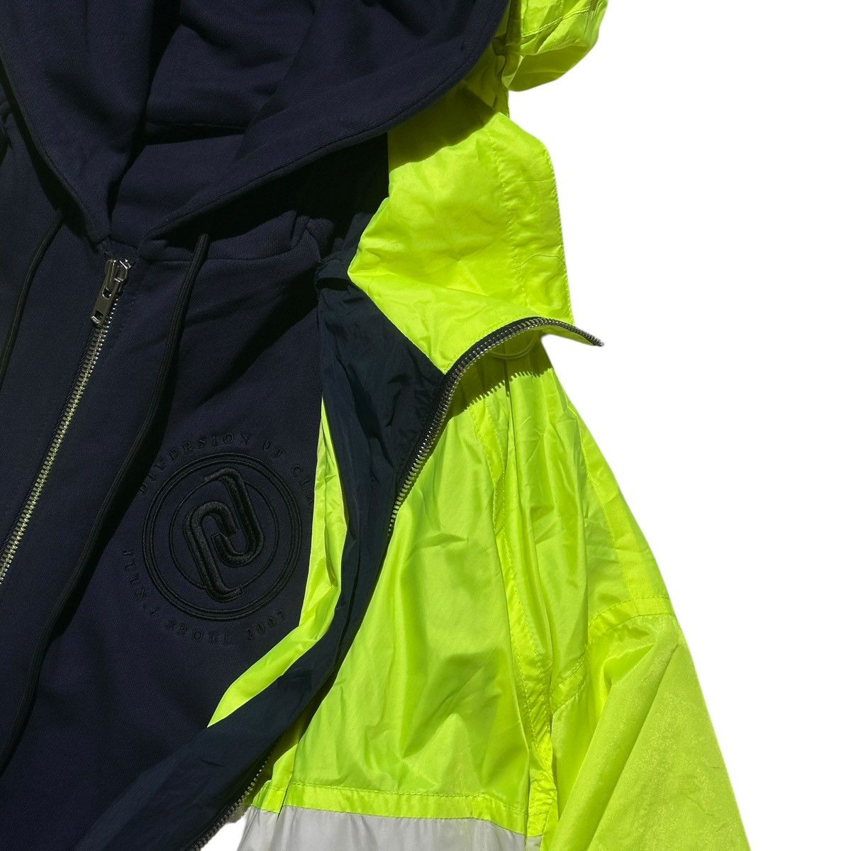 Juun.J $1,935 Oversized layered 2in1 windbreaker hoodie Size US M / EU 48-50 / 2 - 3 Thumbnail