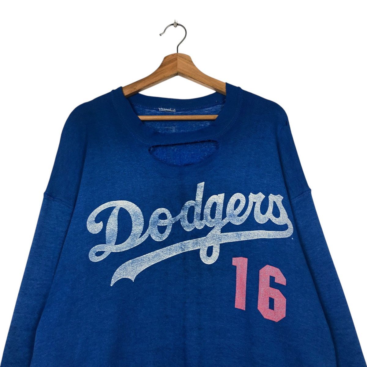 MLB 🔥TRUE VINTAGE DODGERS 16 SWEATSHIRT DISTRESSED RUSTY DESIGN Size US M / EU 48-50 / 2 - 3 Thumbnail