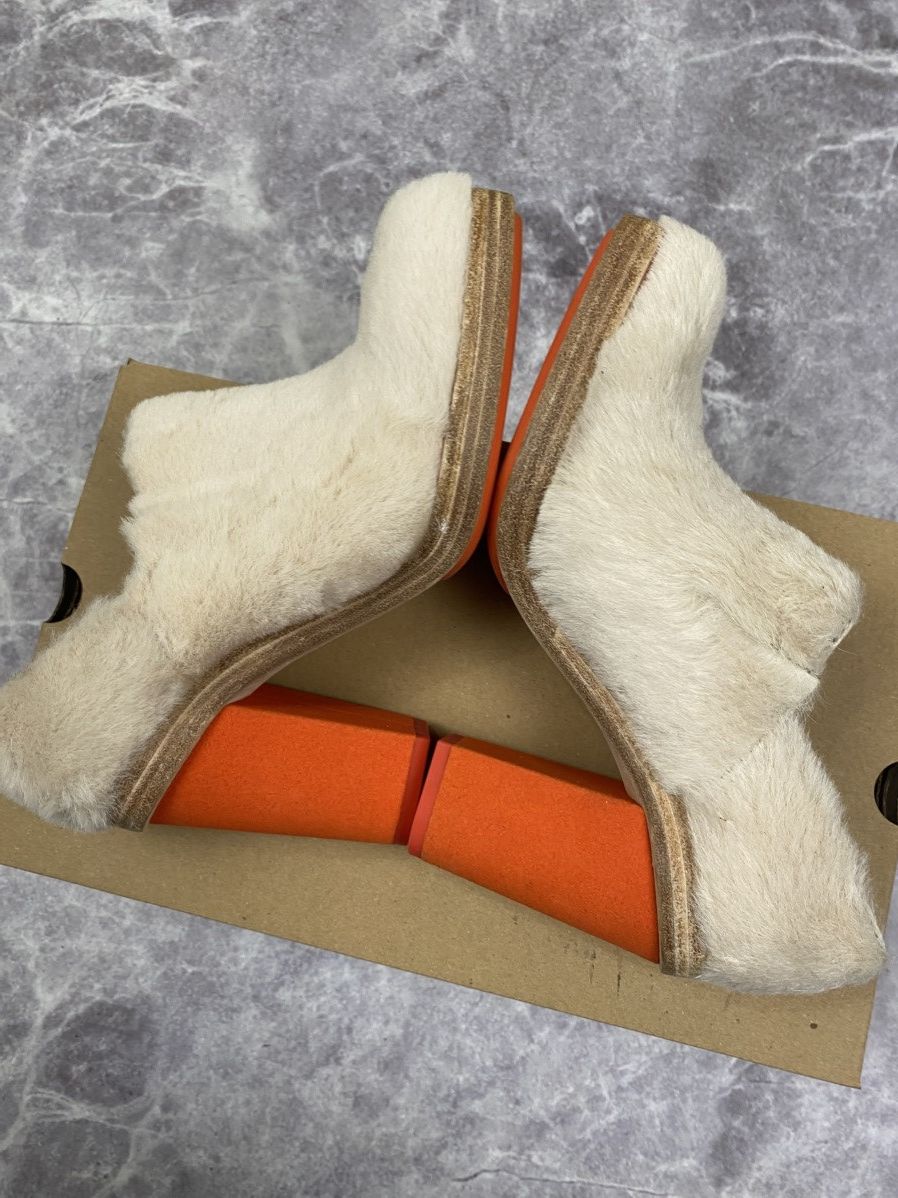 Eckhaus Latta Ugg x Eckhaus Latta Beige Fur Orange Cone Heels Mules Size US 7 / IT 37 - 5 Thumbnail