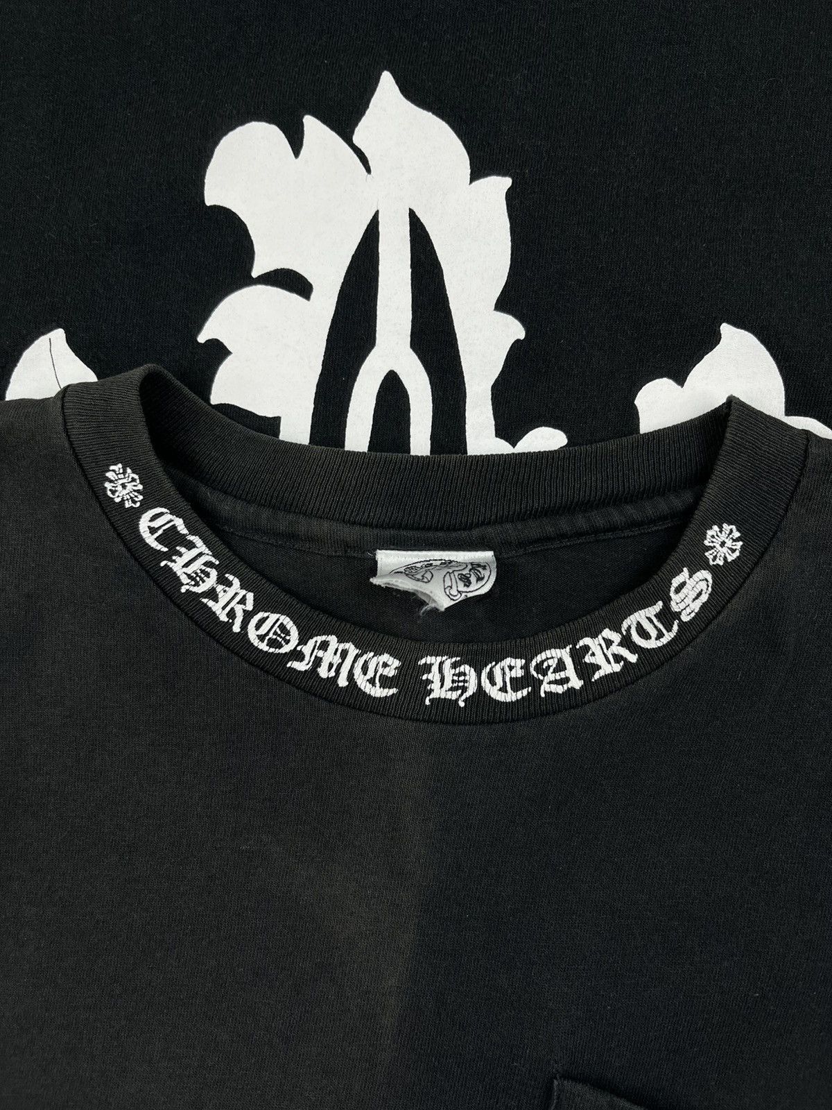Chrome Hearts Chrome Hearts Vintage Floral Dagger Neck Longsleeve Tshirt Size US L / EU 52-54 / 3 - 4 Thumbnail