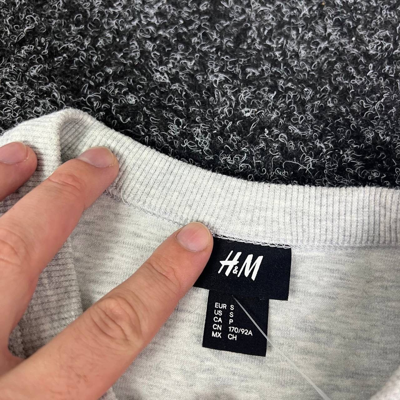 XO Sweatshirt XO collab H&M Crewneck Oversized Y2k Size US S / EU 44-46 / 1 - 4 Thumbnail