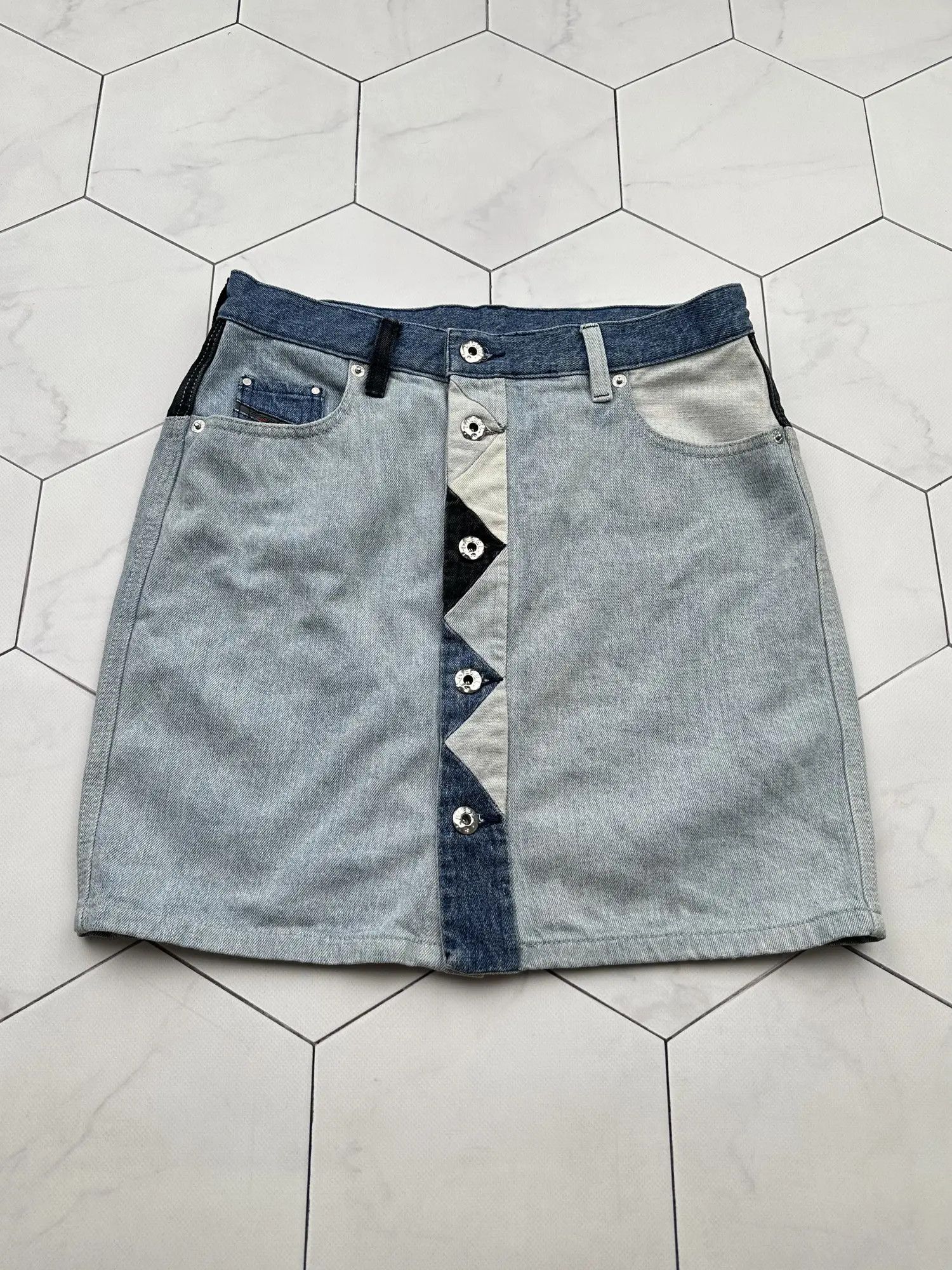 Diesel × Vintage Diesel Vintage Mini Skirt Size 27" / US 4 / IT 40 - 1 Thumbnail