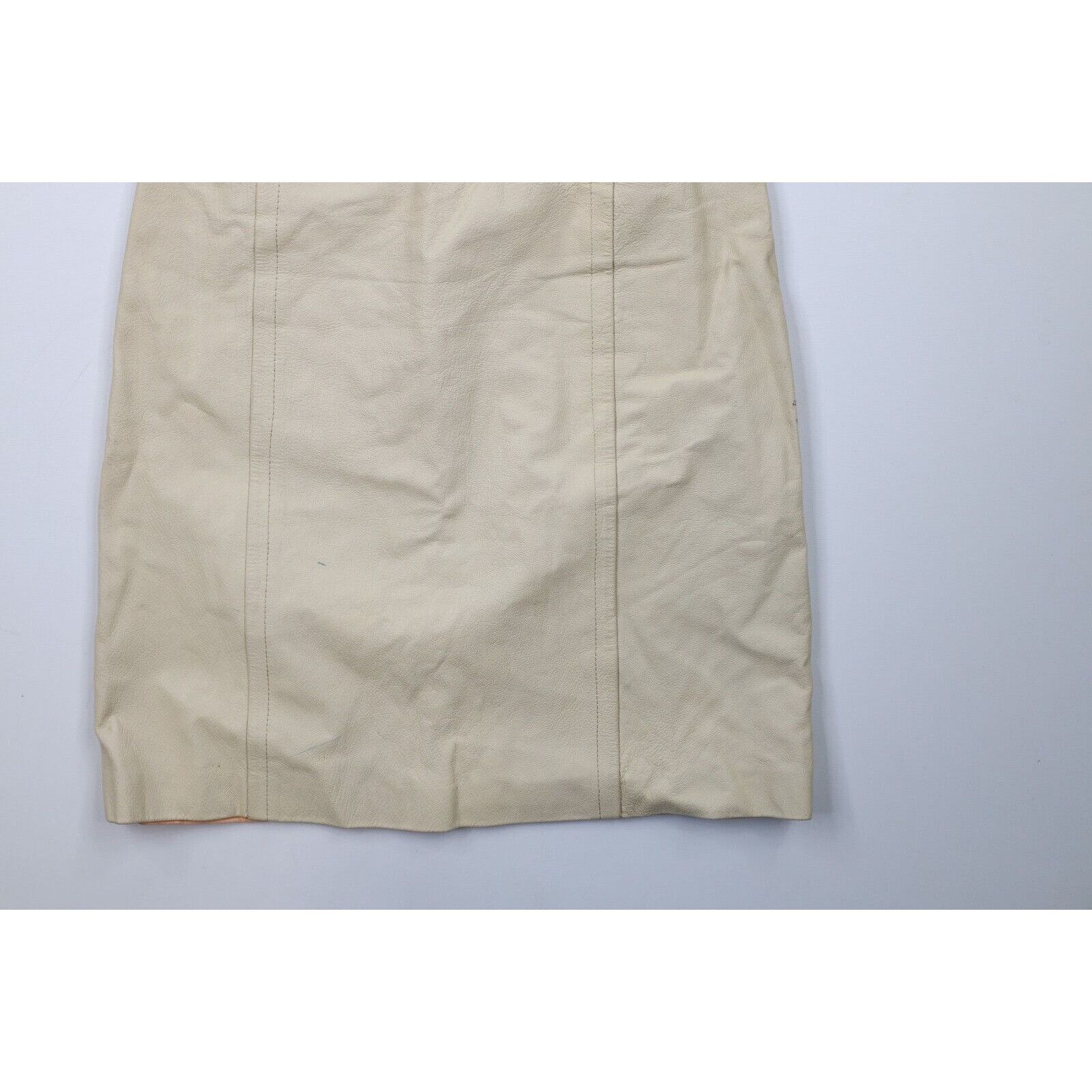 Vintage Vintage 70s Streetwear Distressed Leather Skirt Size 26" / US 2 / IT 38 - 4 Thumbnail