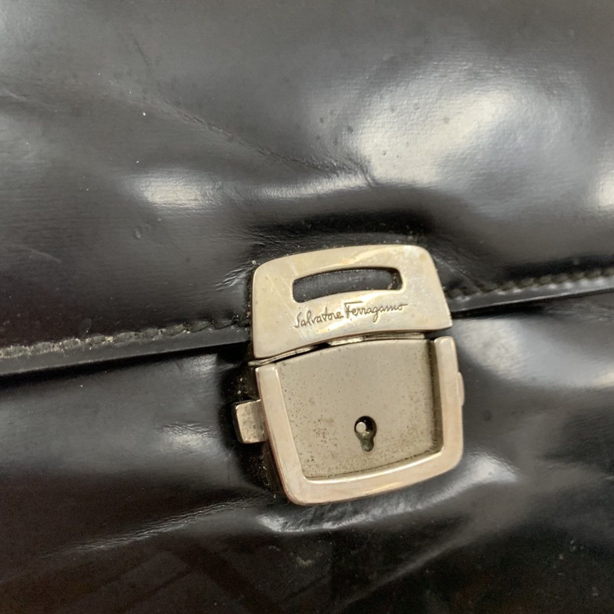 Salvatore Ferragamo Salvatore Ferragamo Leather Clutch Bag Size ONE SIZE - 10 Thumbnail