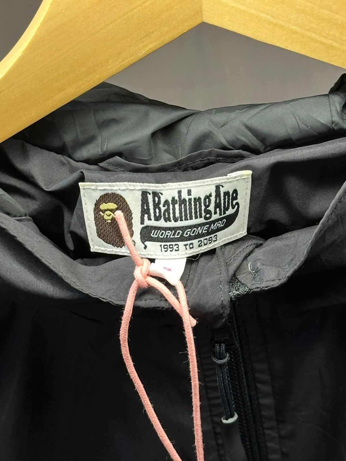 Bape BAPE (A Bathing Ape) Padded Jacket in black and white. Size S / US 4 / IT 40 - 12 Thumbnail