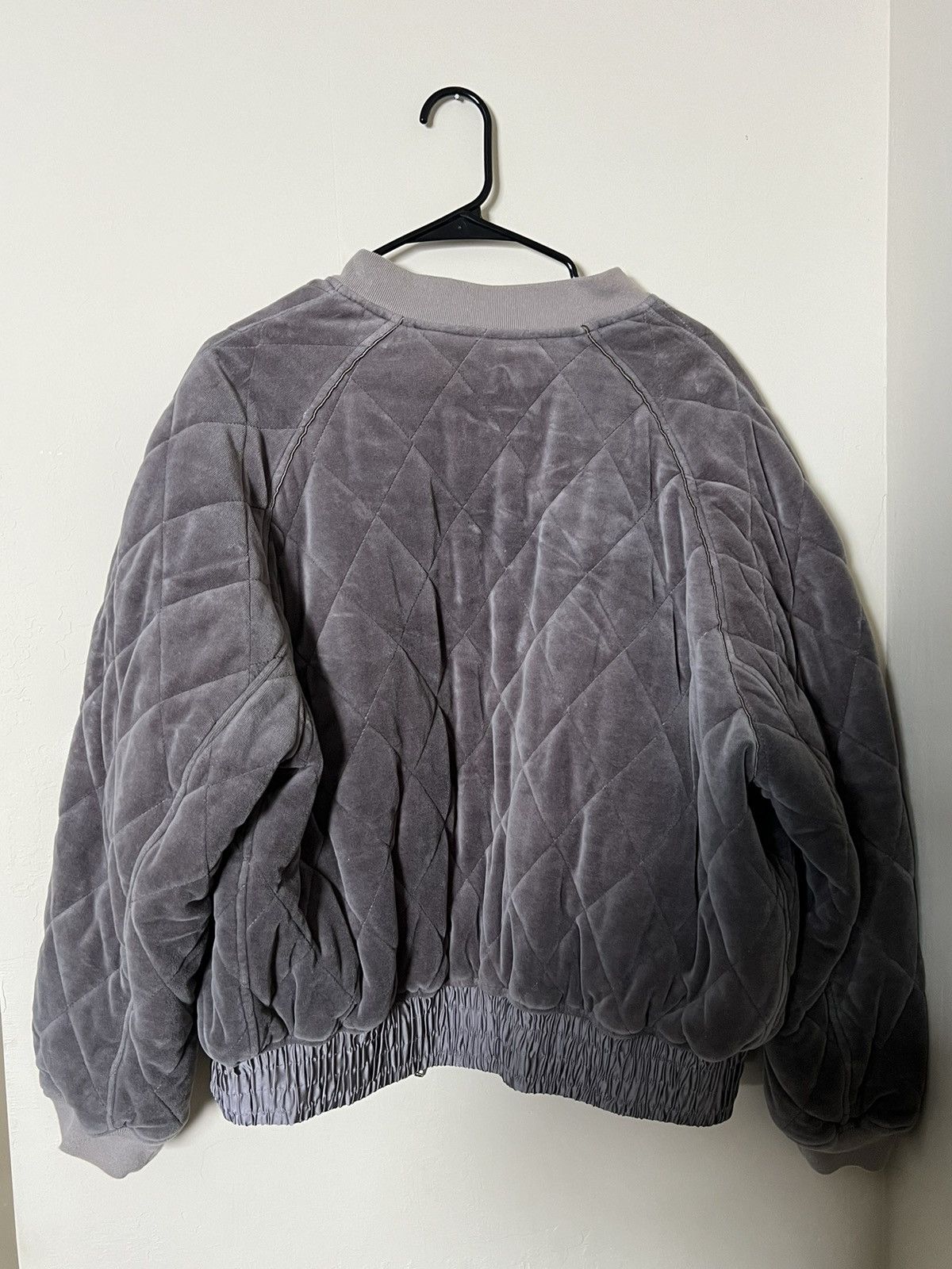 Haider Ackermann Haider Ackermann Quilted Velvet Bomber Jacket Size US L / EU 52-54 / 3 - 3 Thumbnail