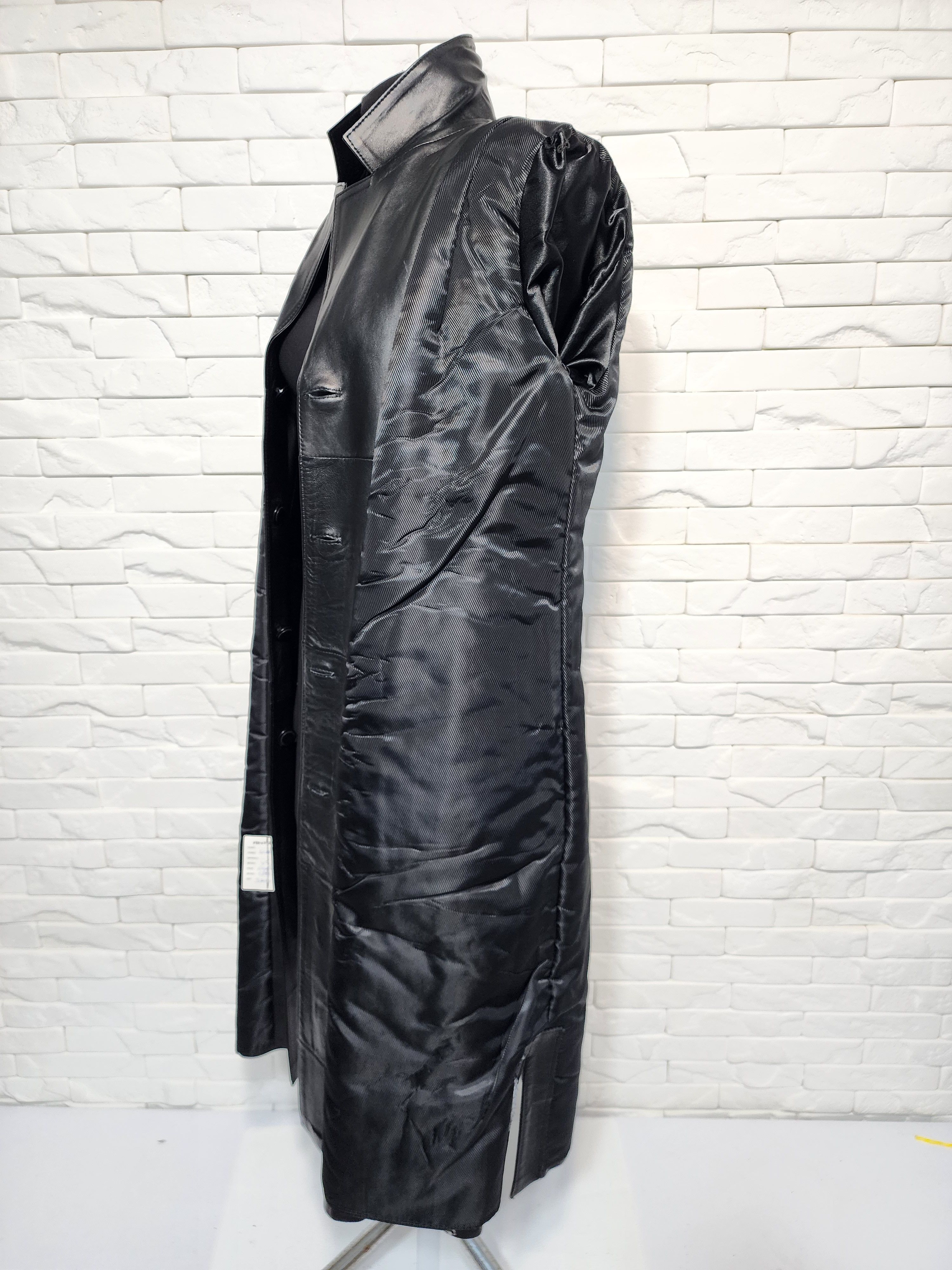 Designer Black Genuine Leather Long Jacket: Elegant Women's Coat Size M / US 6-8 / IT 42-44 - 10 Thumbnail
