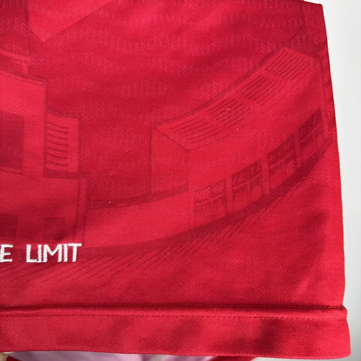 Umbro URAWA RED DIAMONDS 1996/98 HOME FOOTBALL SHIRT SOCCER JERSEY Size US M / EU 48-50 / 2 - 22 Thumbnail