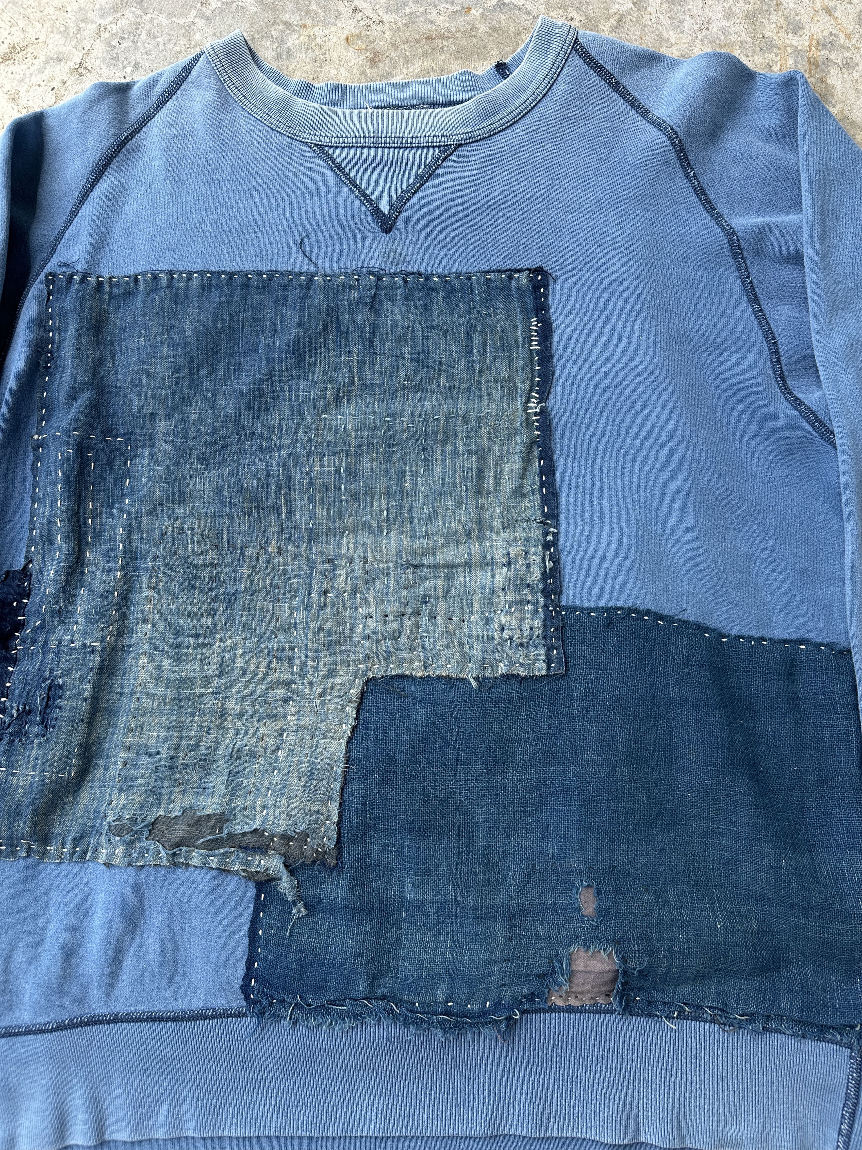 Vintage Boro Patchwork Sashiko Sunfade Sweatshirt Indigo Kountry Size US L / EU 52-54 / 3 - 4 Thumbnail