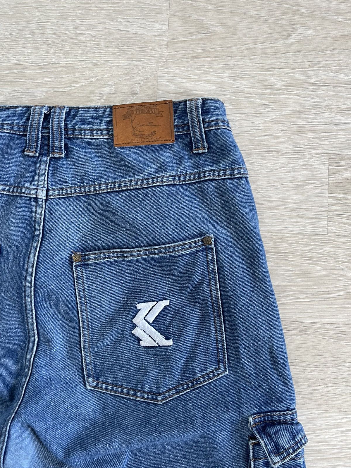 Karl Kani Karl Kani Embroidered Y2k High Waist Loose Cargo Jeans Size US 34 / EU 50 - 12 Thumbnail