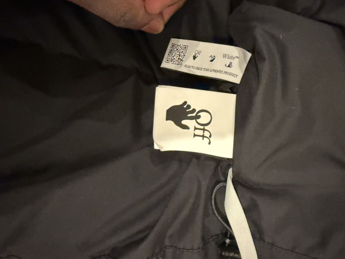 Off-White off-white bounce hooded down puffer Size US L / EU 52-54 / 3 - 10 Thumbnail