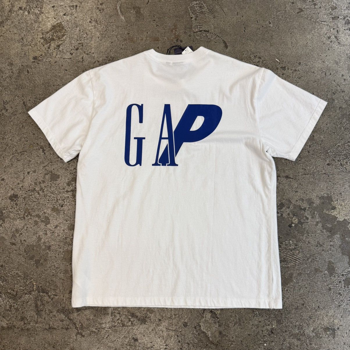 Gap × Palace Gap Palace White Logo Tee Size US L / EU 52-54 / 3 - 2 Thumbnail